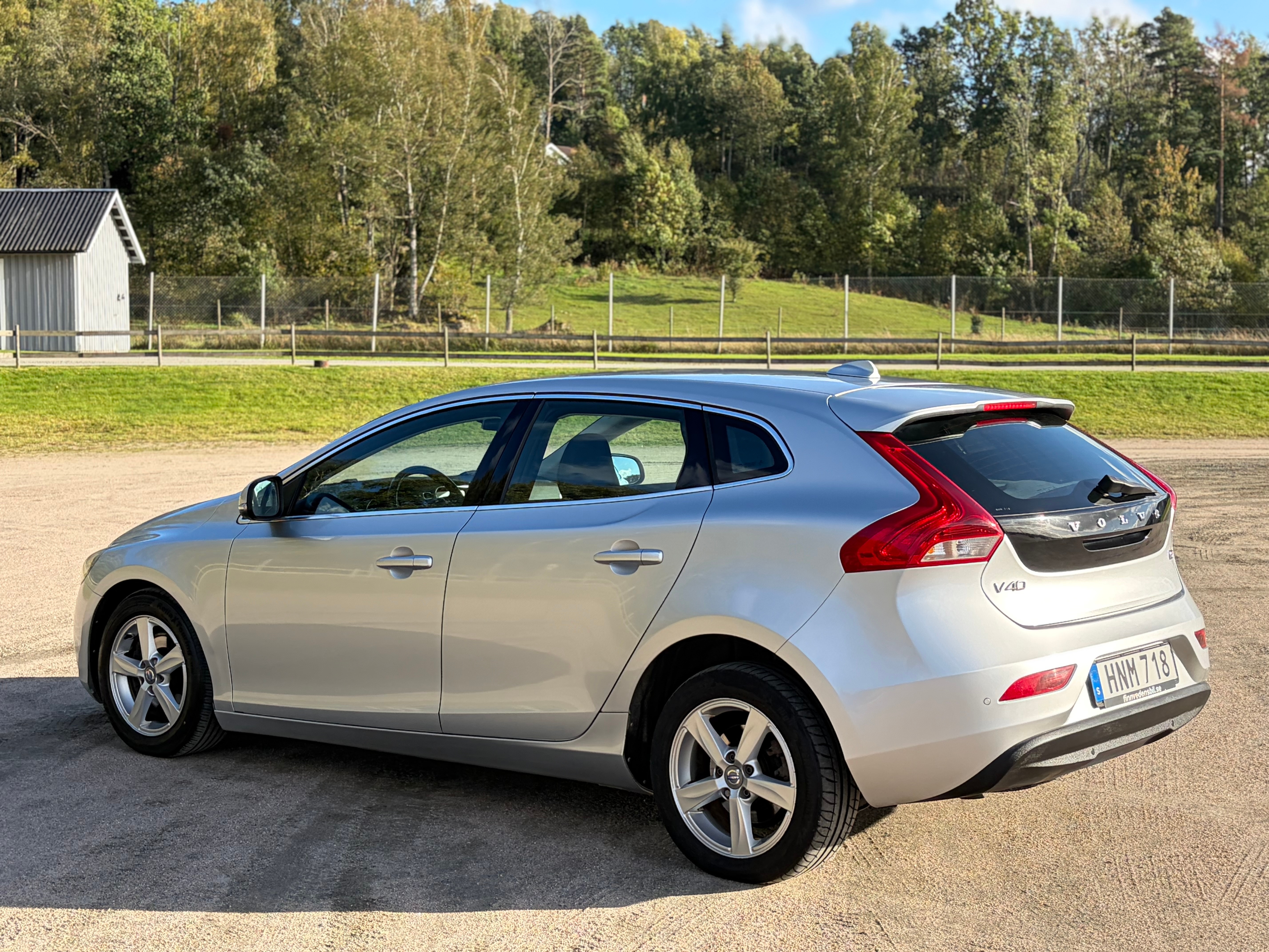Volvo V40 D2 Manuell 2016, photo 2/10