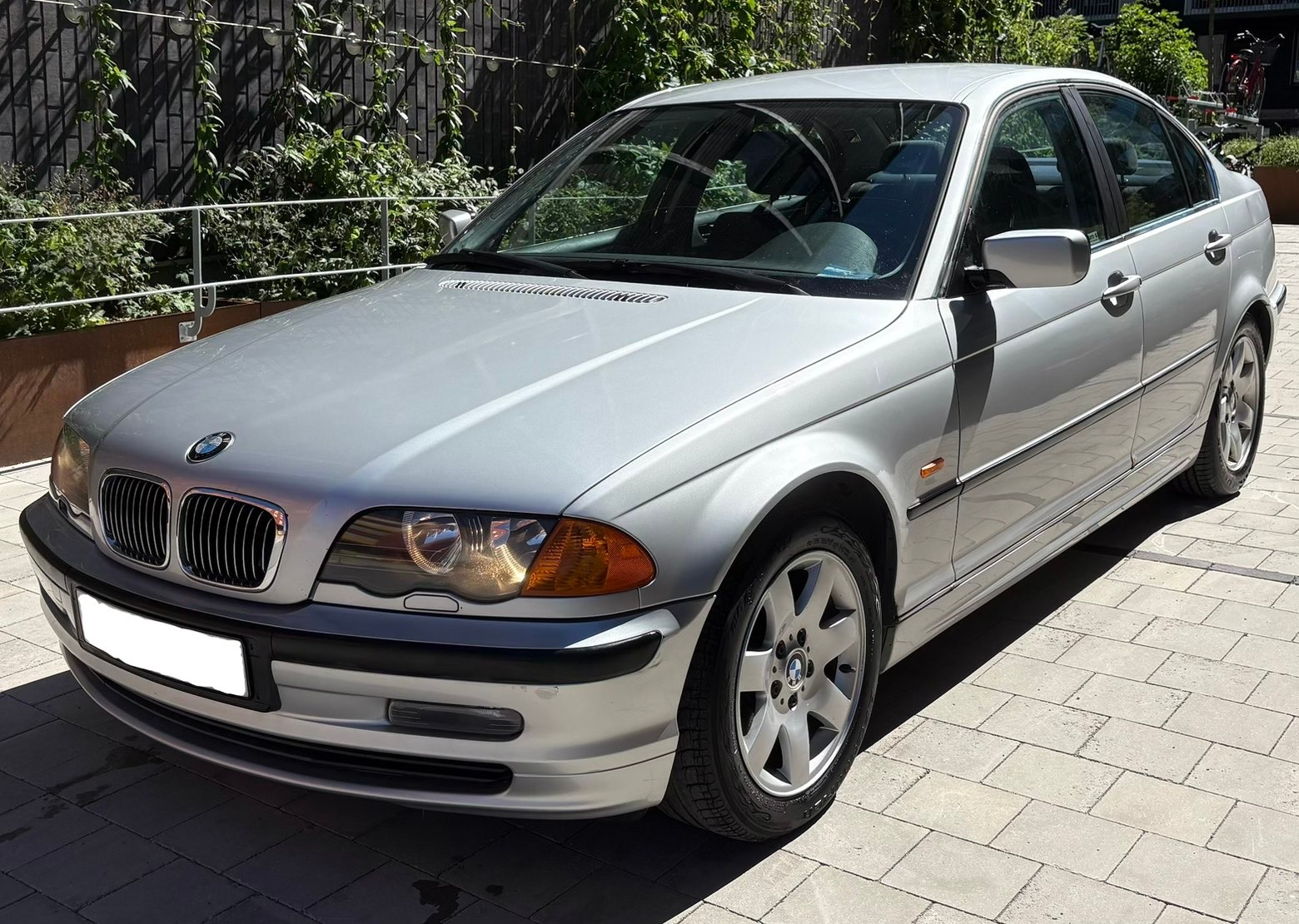 BMW 320 2000, photo 3/7