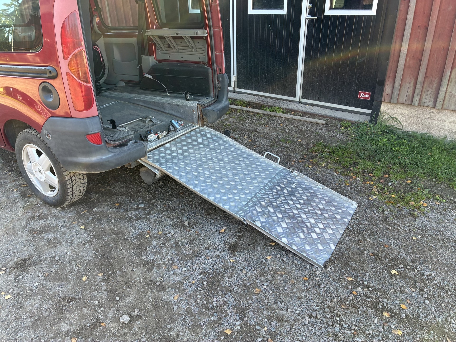 Renault Kangoo 2002, kuva 4/4