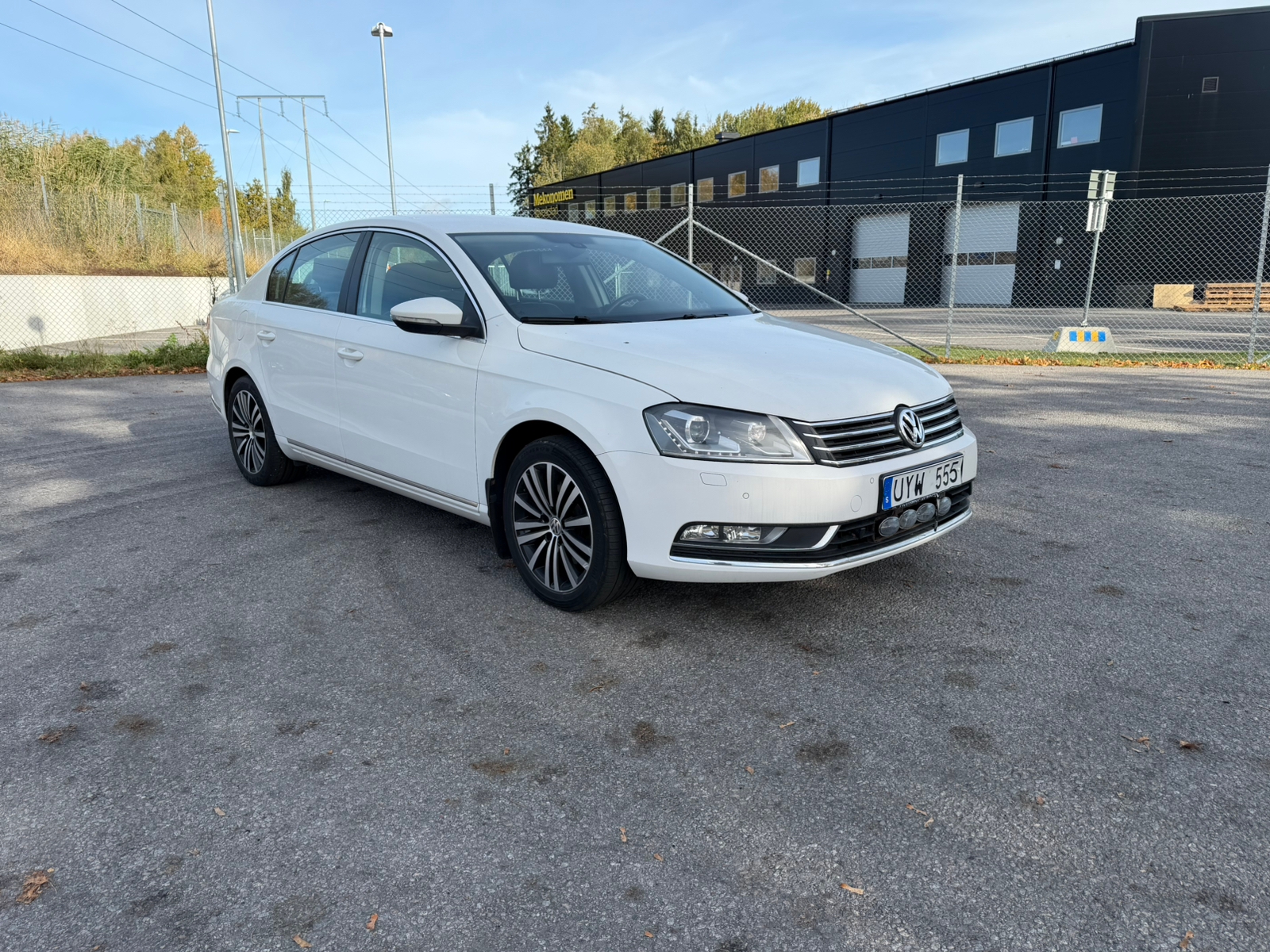 Volkswagen Passat 2012, photo 6/10