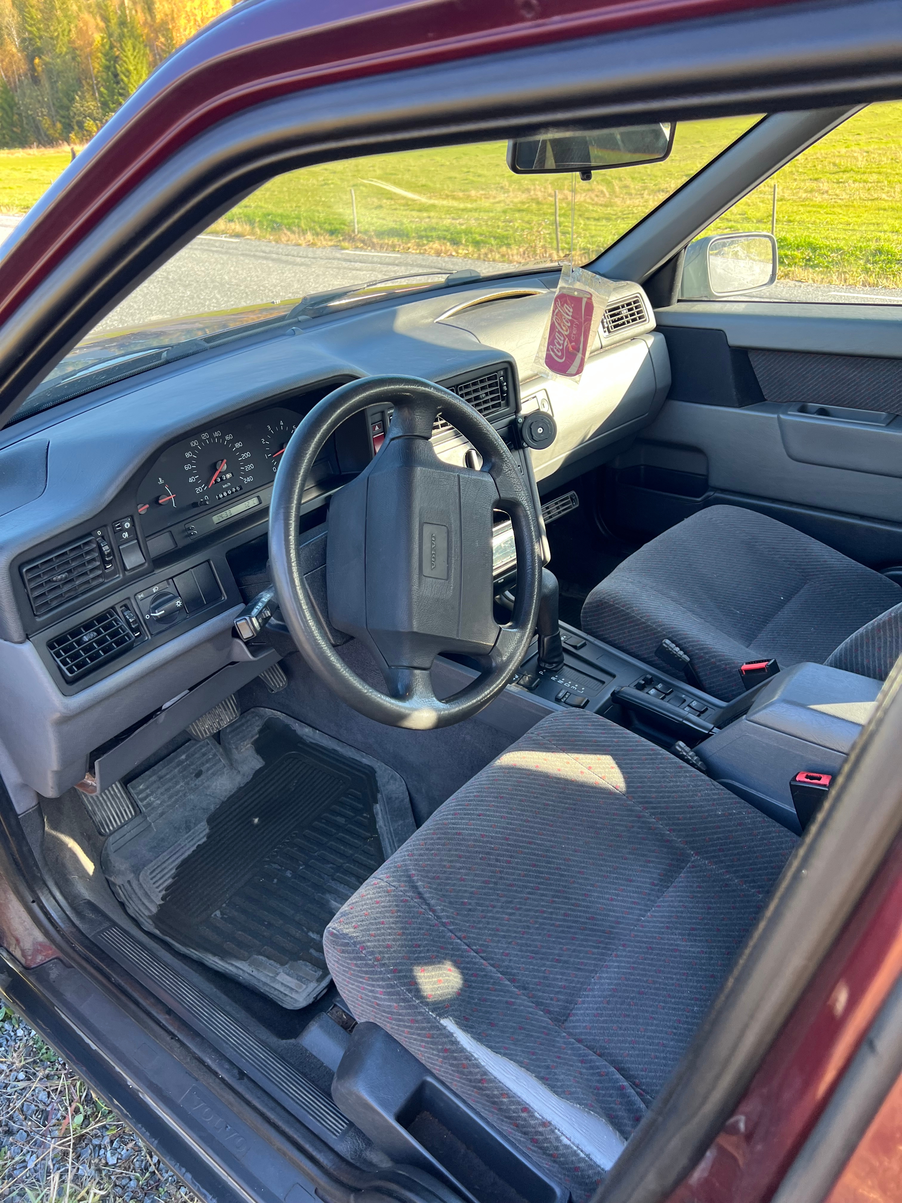 Volvo 850 2.5 10V Automatisk 1993, photo 6/8