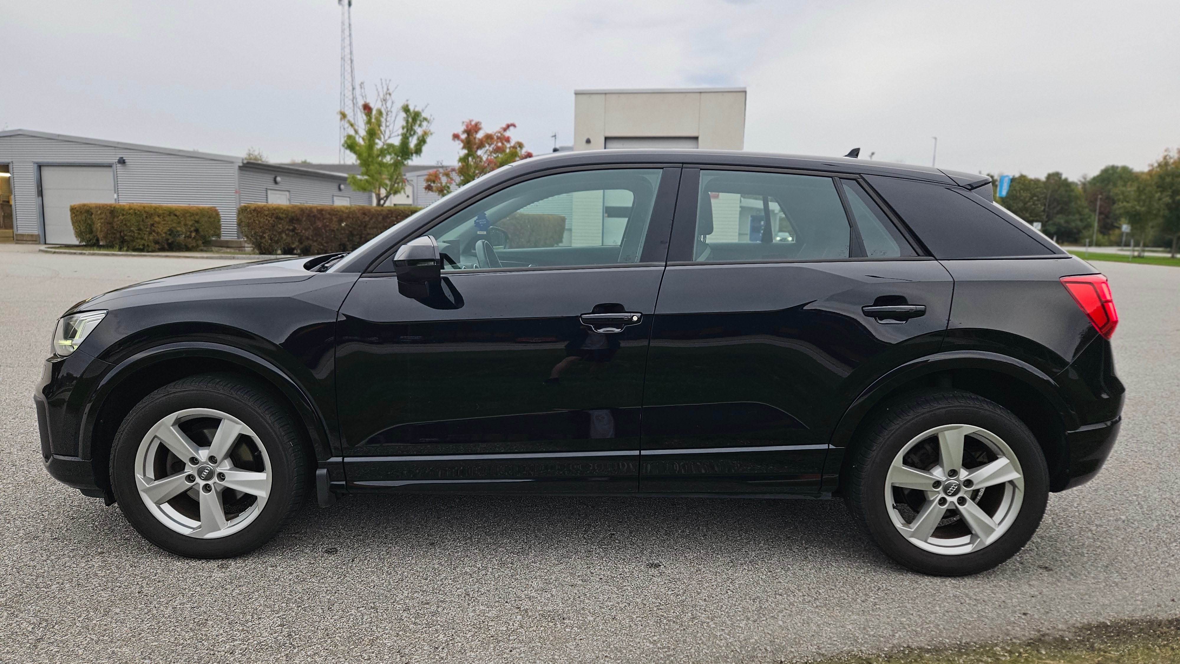 Audi Q2 2019, kuva 6/7