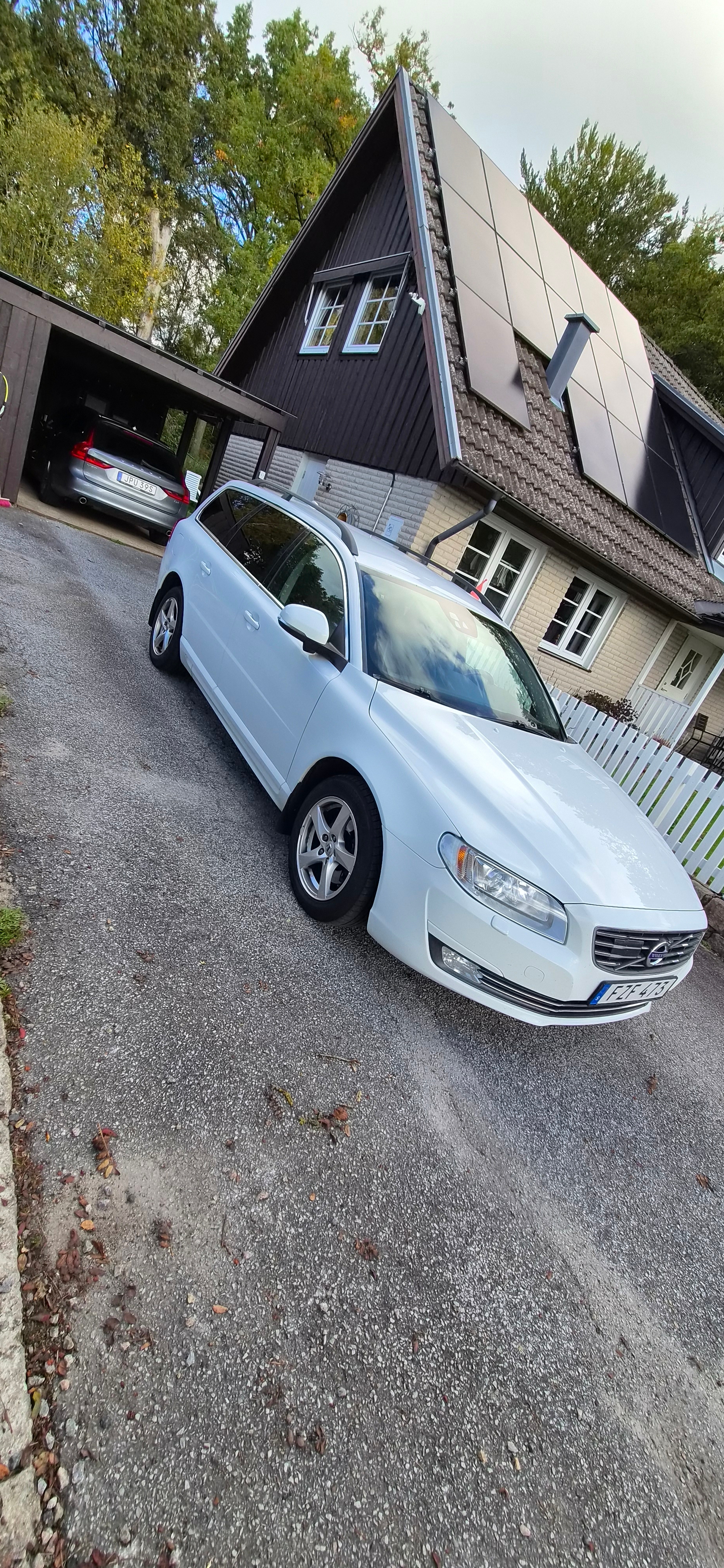 Volvo V70 D4 Geartronic 2016, photo 3/10