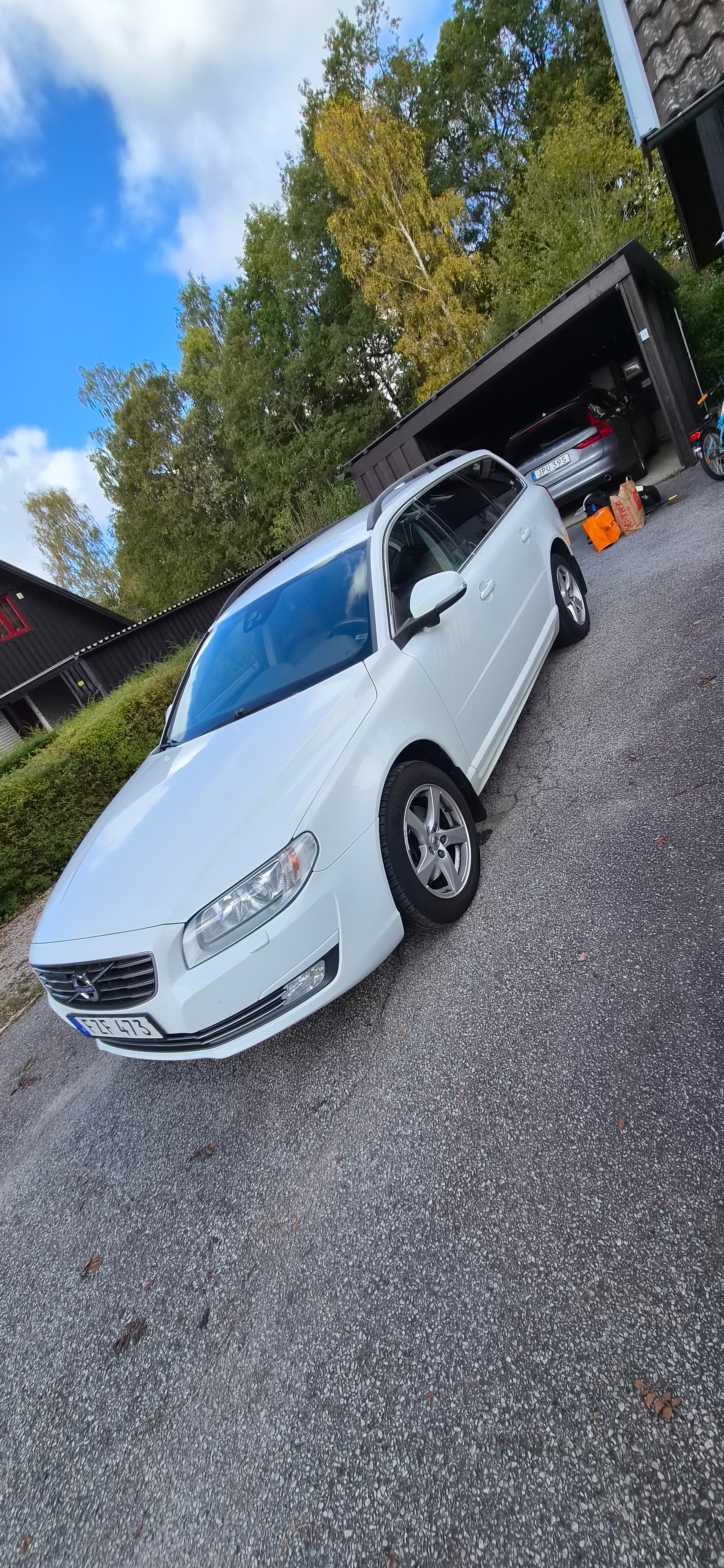 Volvo V70 D4 Geartronic 2016, photo 2/10