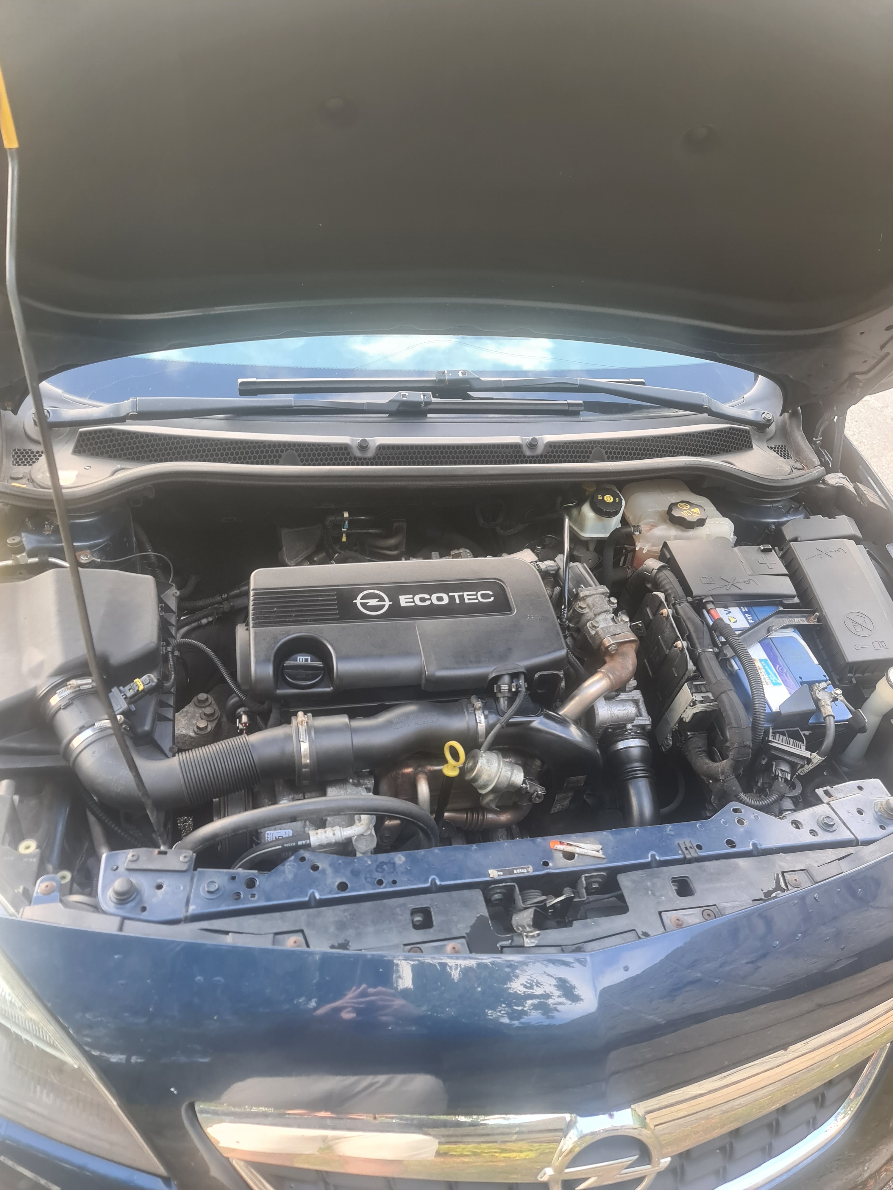 Opel Astra 2012, kuva 5/5