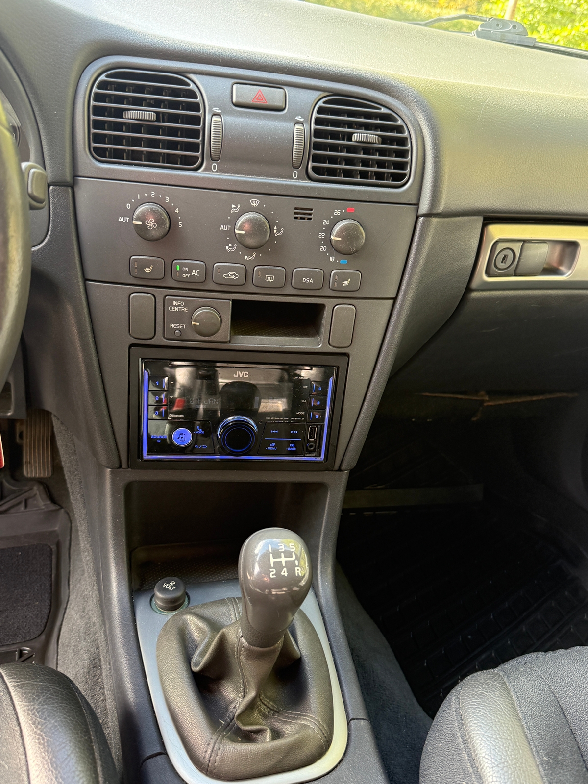 Volvo V40 2.0T Manuell 2003, photo 7/10