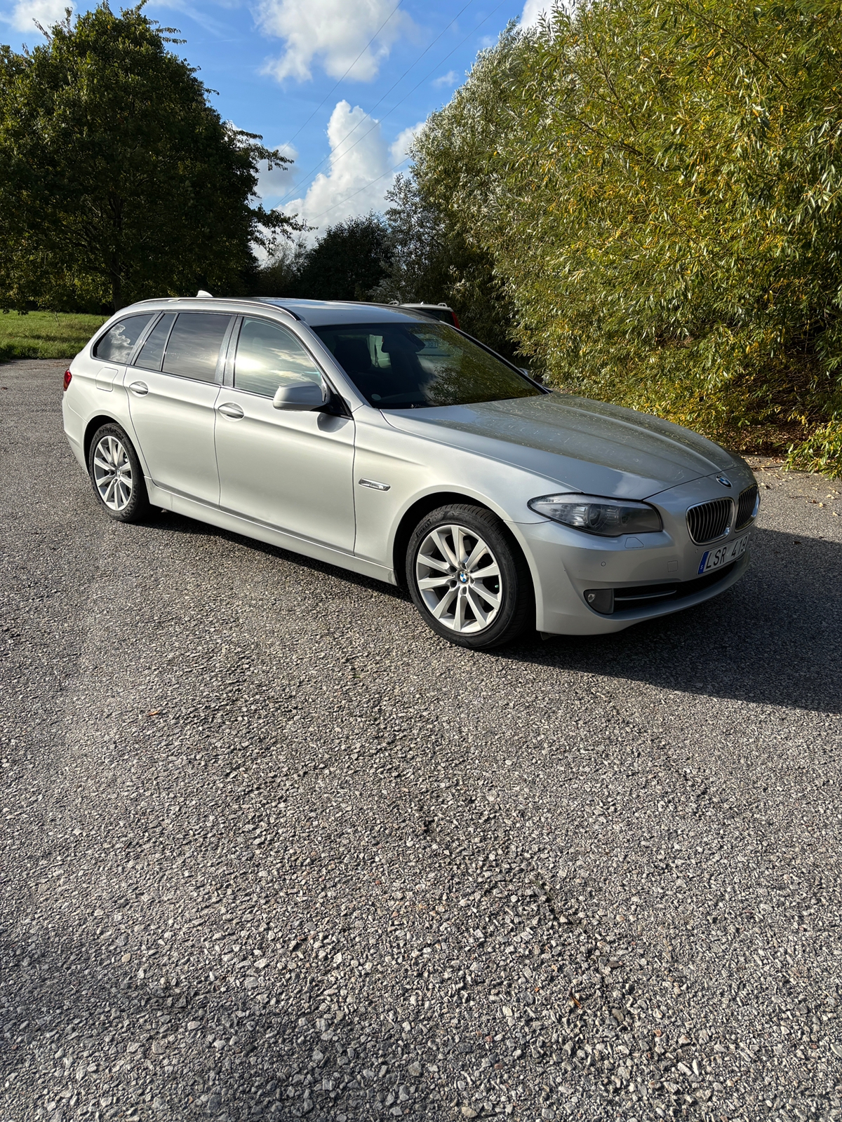 BMW 520 d Touring Steptronic 2011, bild 2/10
