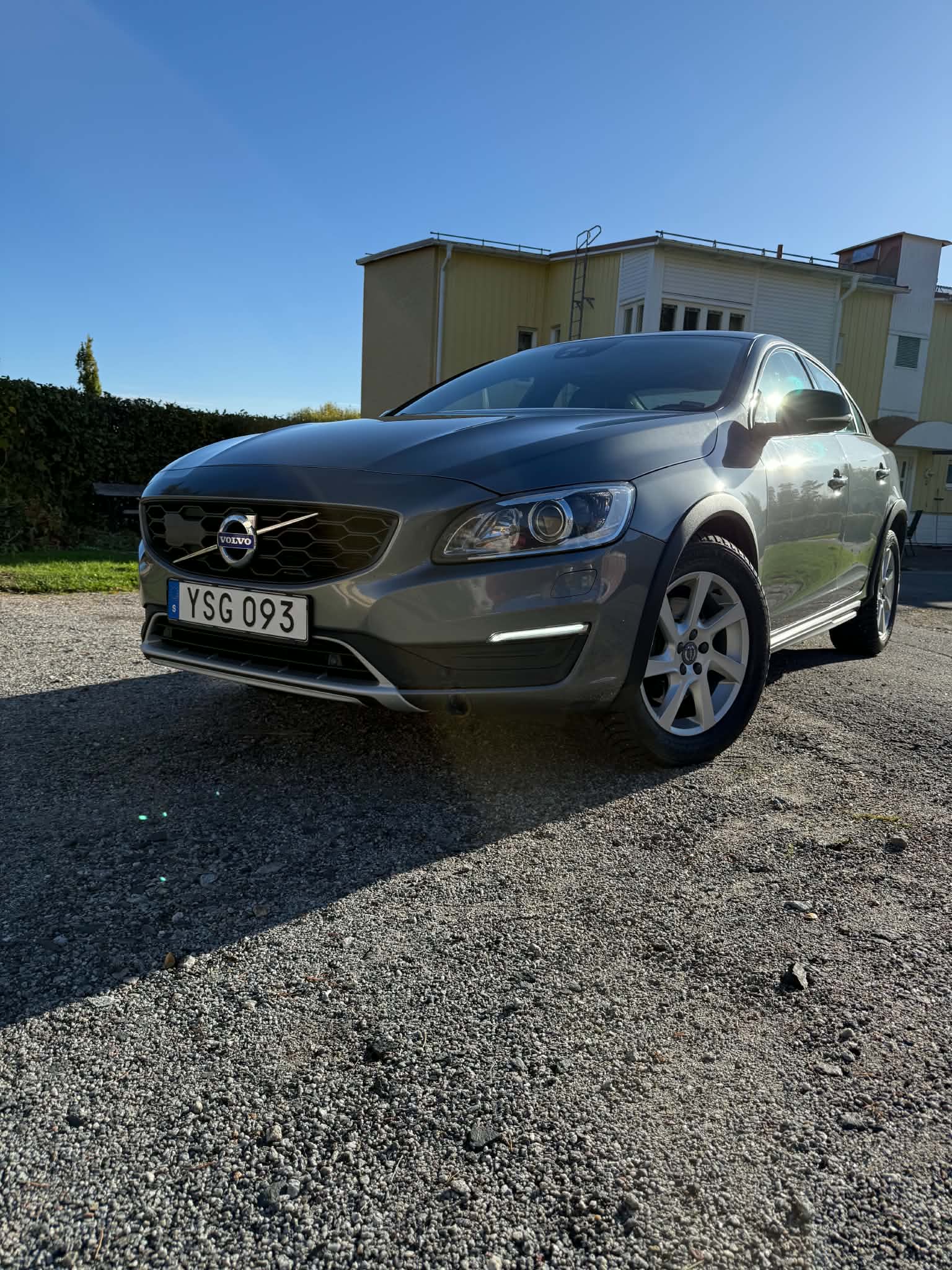 Volvo S60 Cross Country 2018, photo 4/7