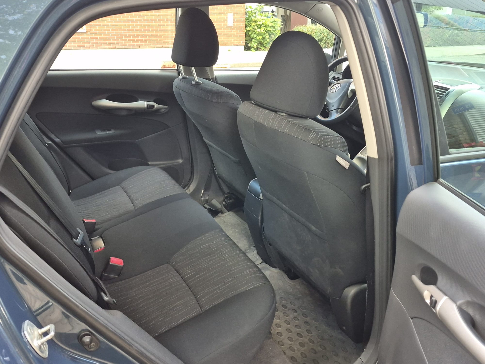 Toyota Auris 2007, photo 4/7