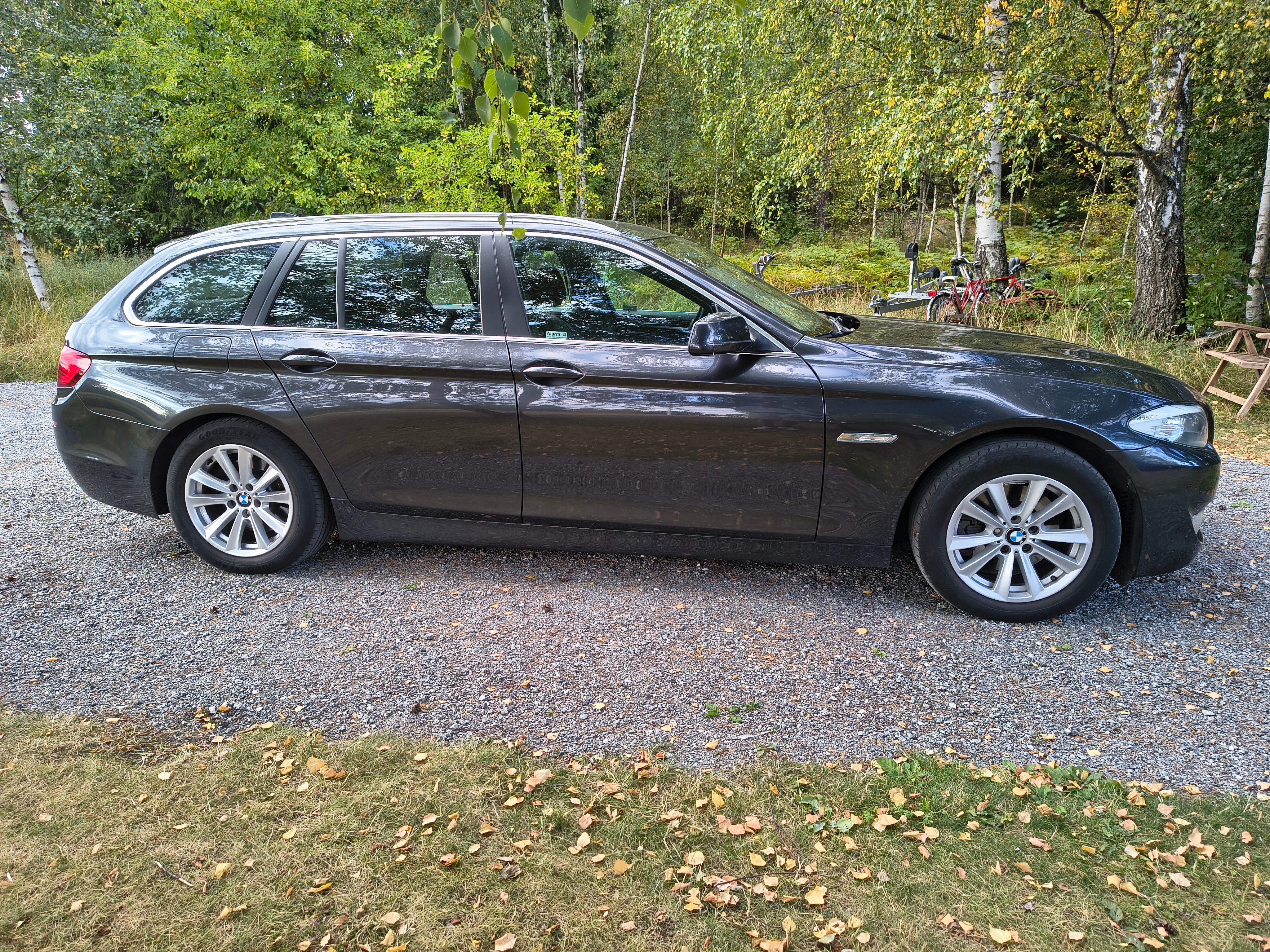 BMW 520 i Touring Manuell 2012, photo 4/4