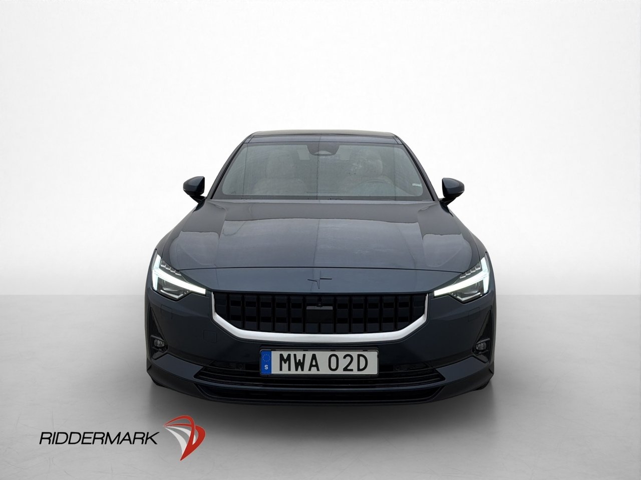 Polestar 2 2021, kuva 2/10