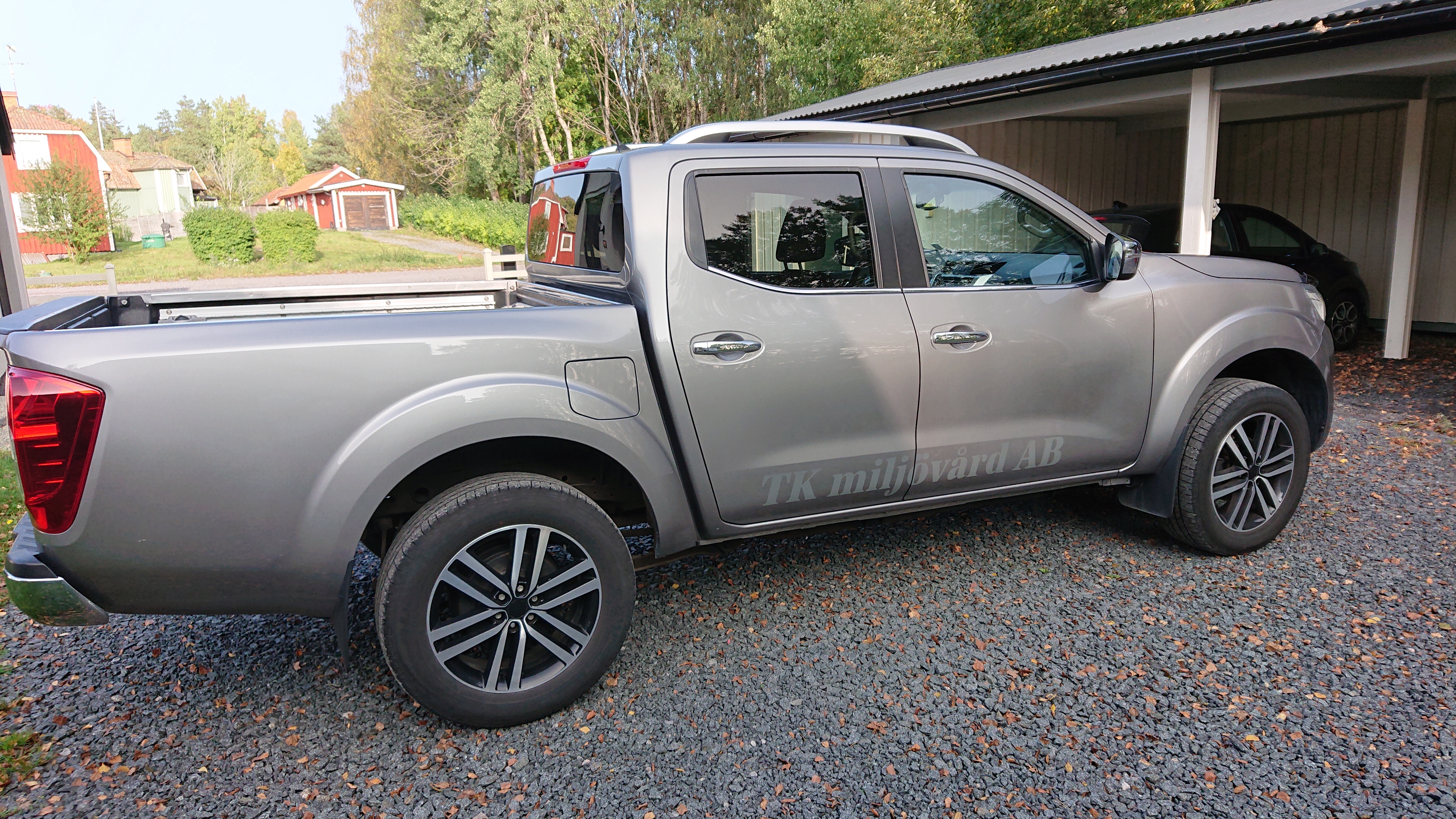 Nissan Navara 2017, kuva 6/6