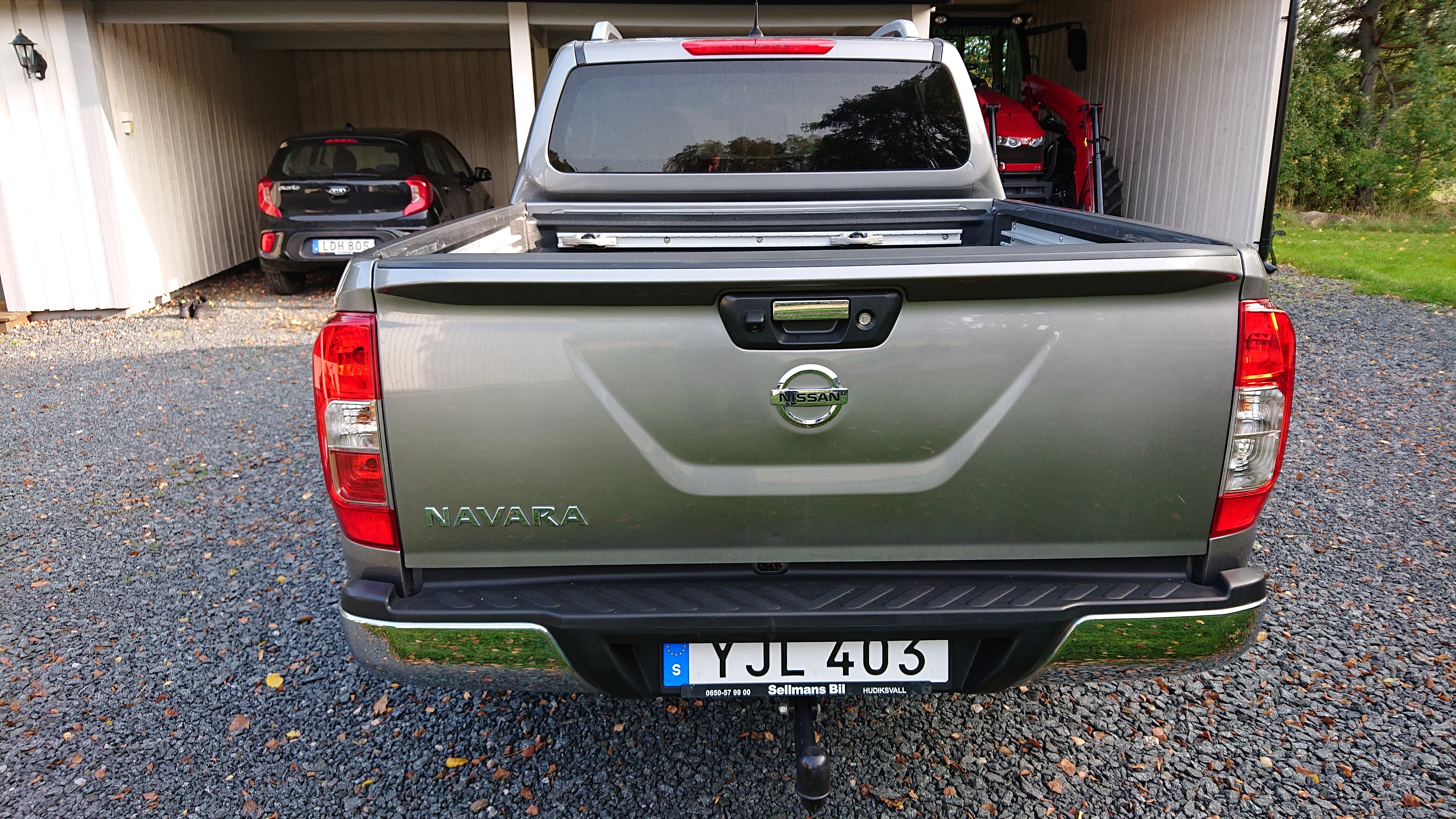 Nissan Navara 2017, kuva 2/6