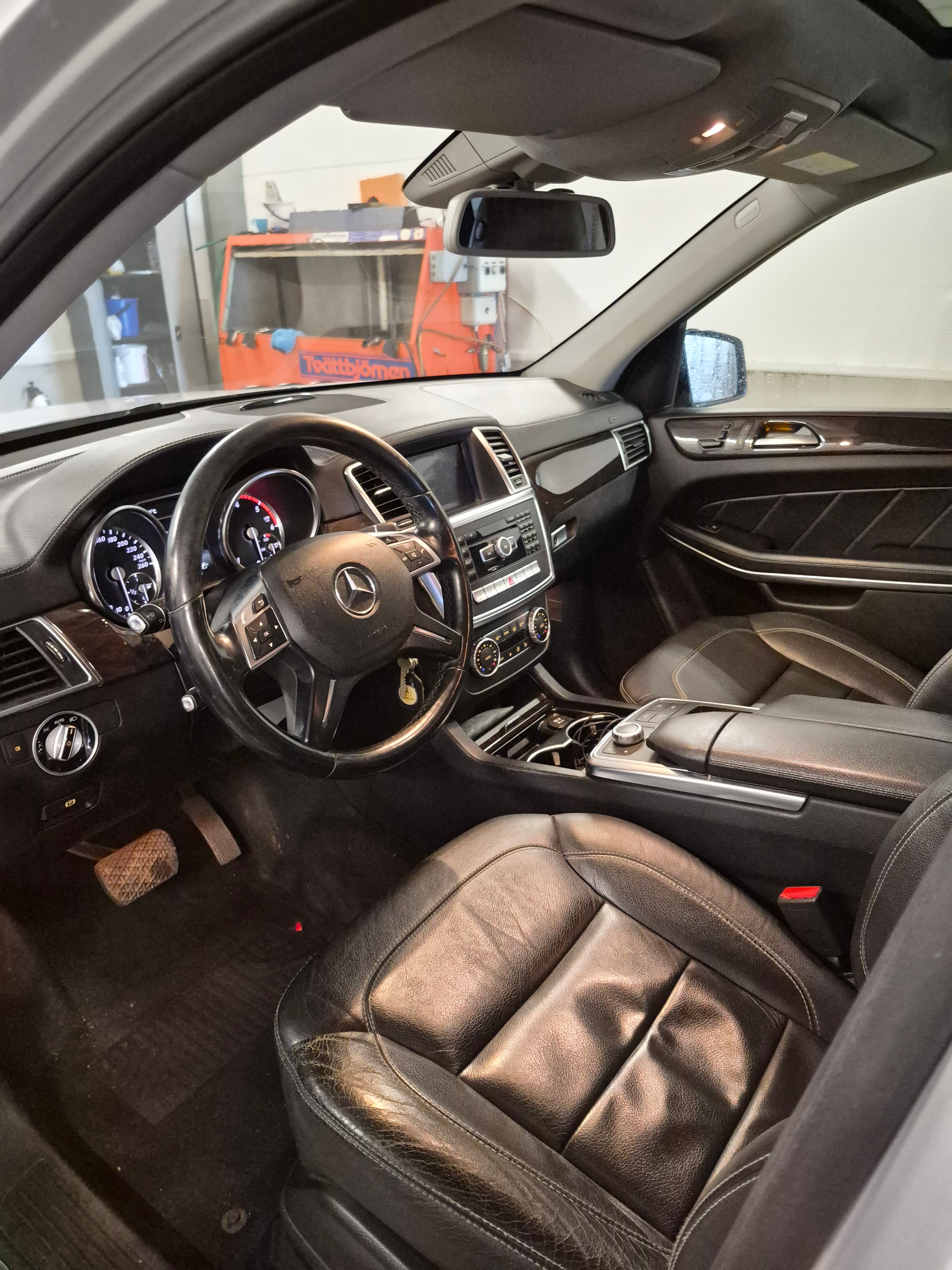 Mercedes-Benz GL 2014, photo 4/5