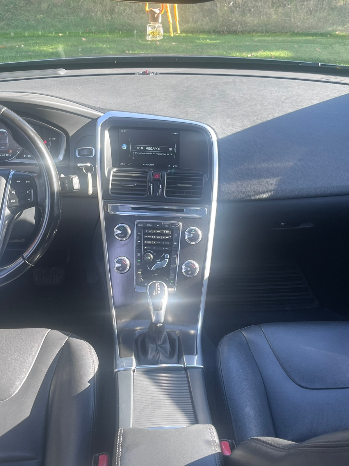 Volvo XC60 D4 AWD Geartronic 2016, kuva 7/8
