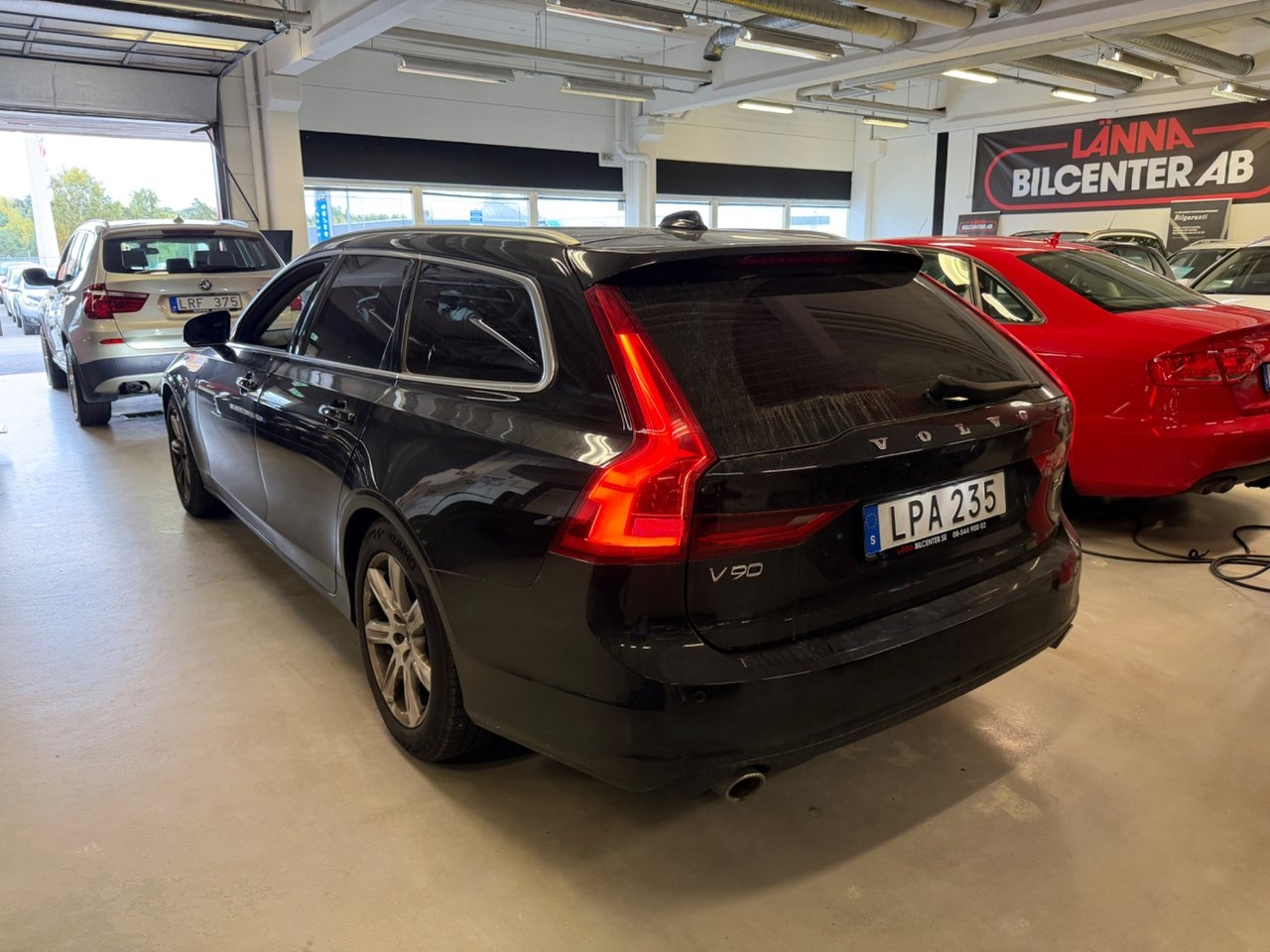 Volvo V90 2018, kuva 6/10