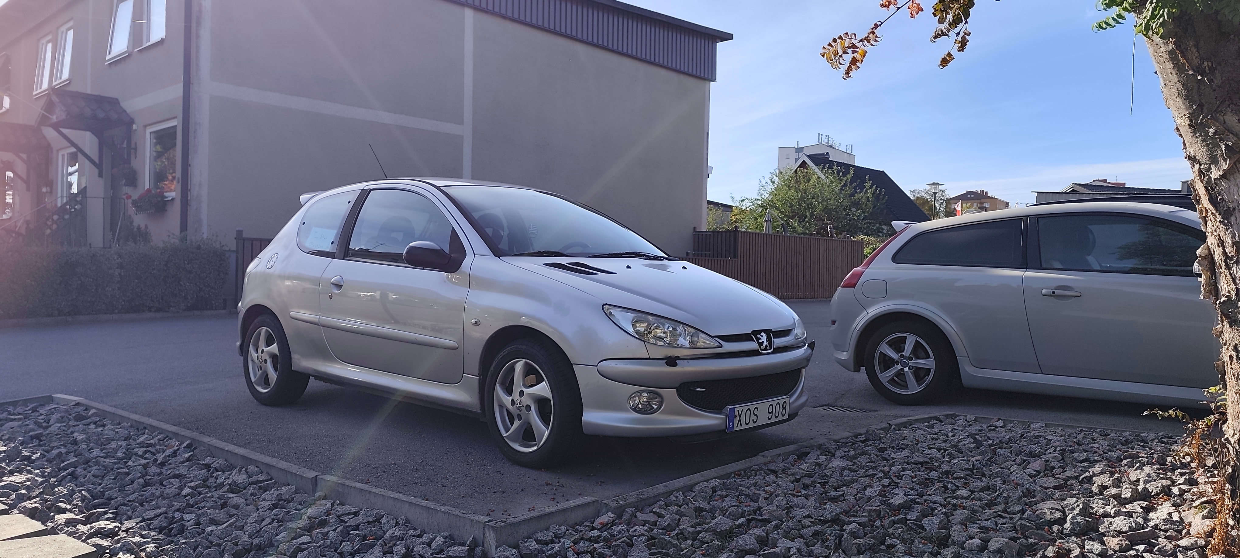 Peugeot 206 3-dörrar 1.6 Manuell 2006, bild 2/6