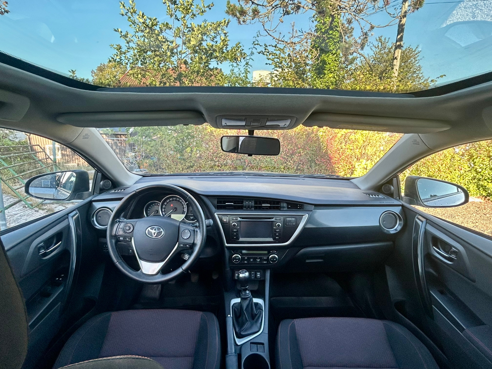 Toyota Auris 1.6 Valvematic Manuell 2014, photo 5/7