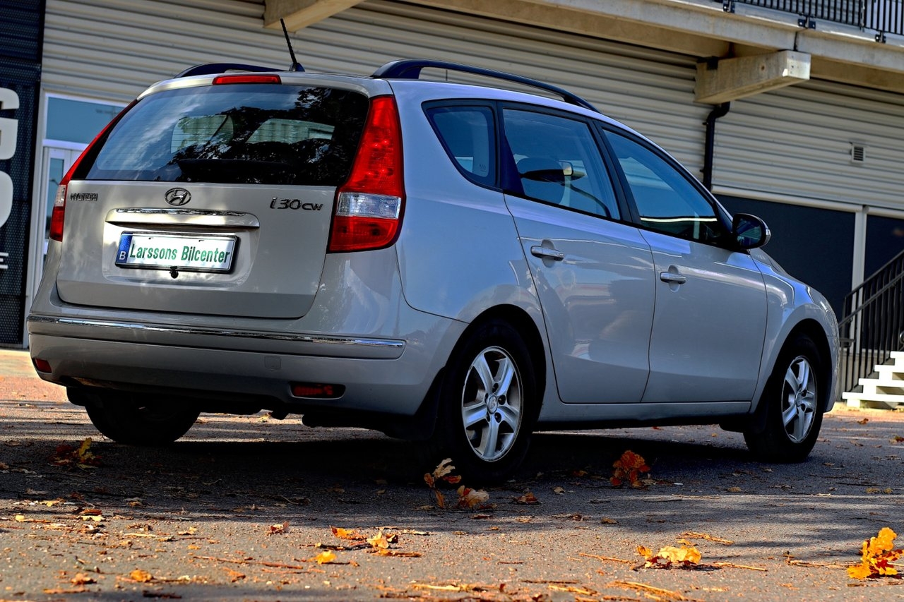Hyundai i30 Lågmilad, Fullservad 2010, bild 2/9