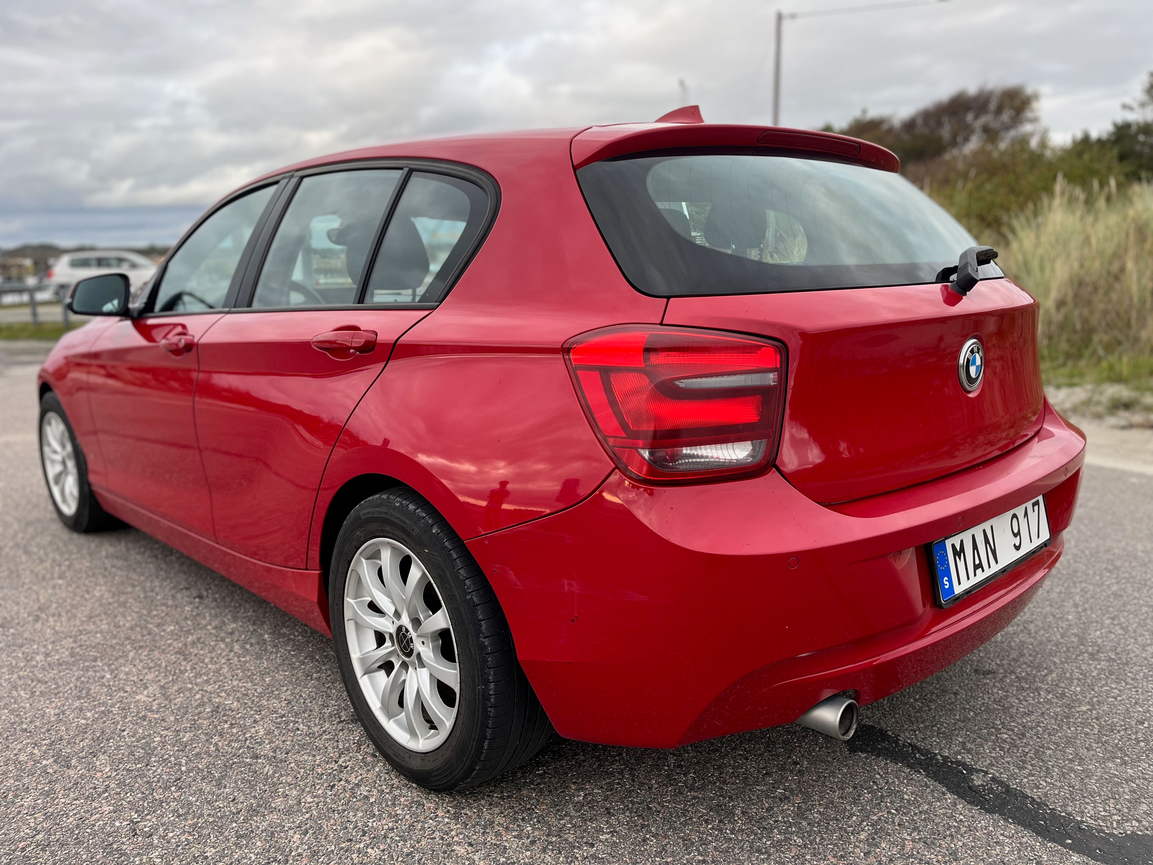 BMW 116 d 5-dörrars Manuell 2012, bild 2/10