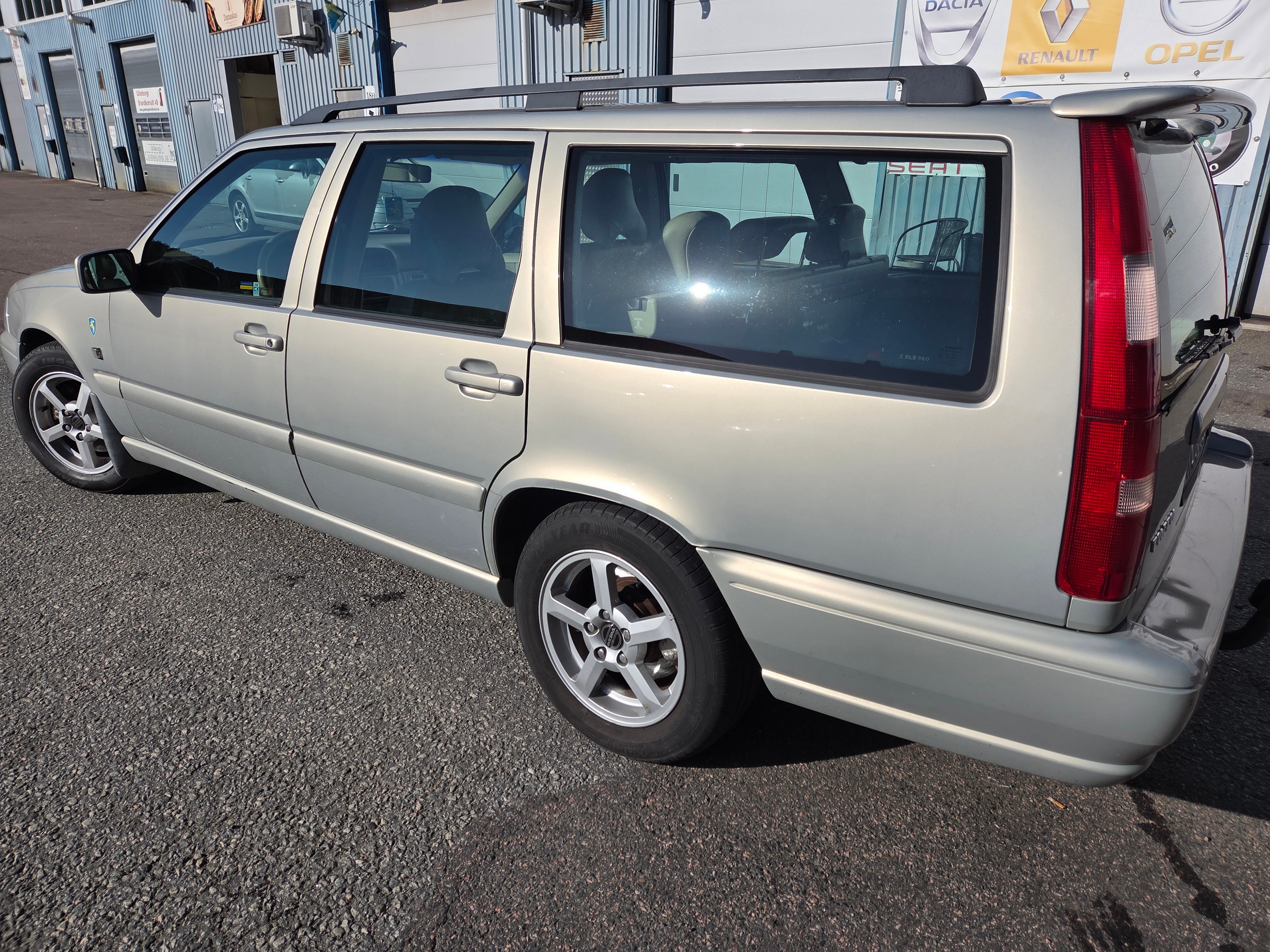Volvo V70 2.4 Automatisk 2000, kuva 4/10