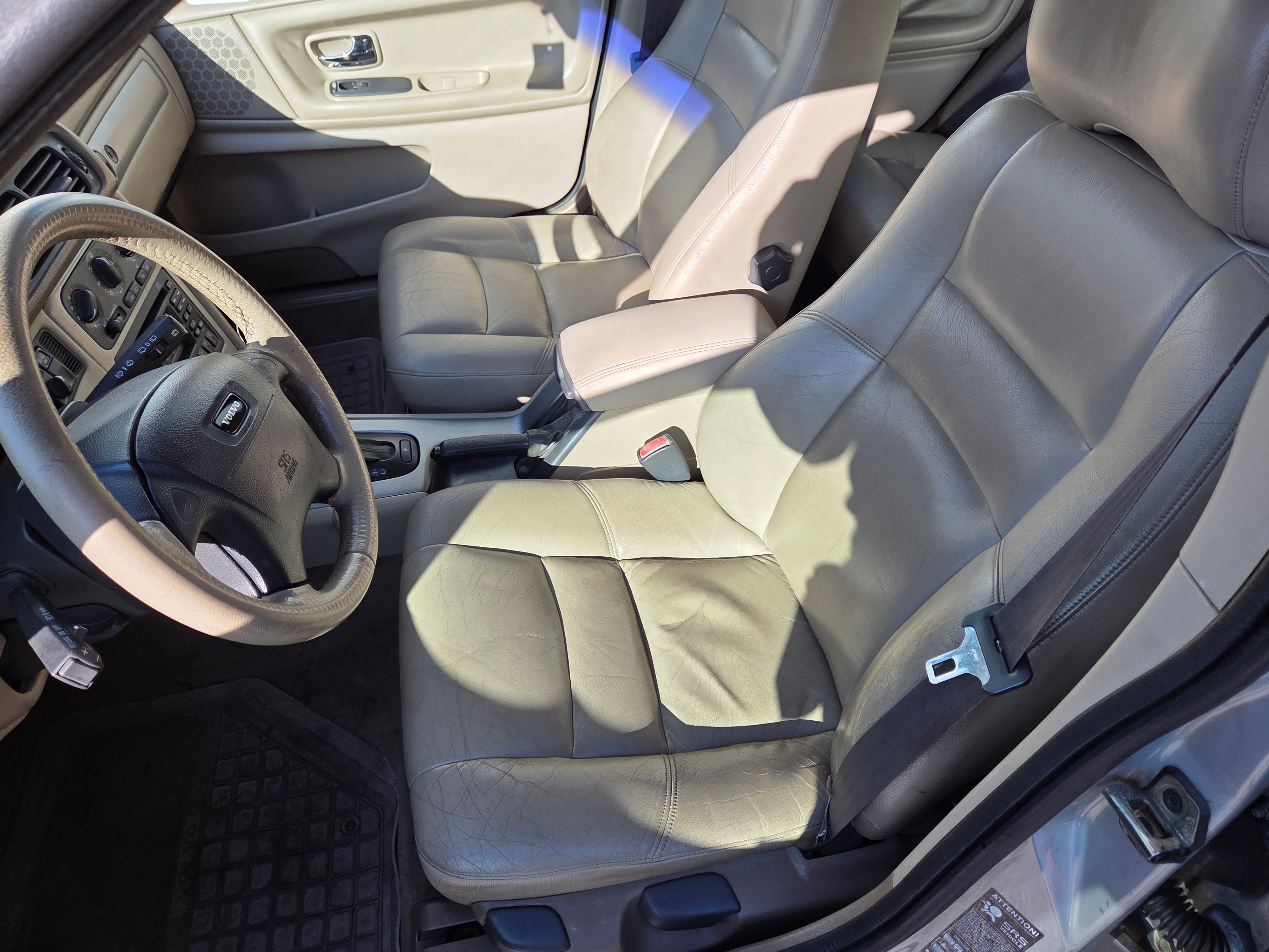 Volvo V70 2.4 Automatisk 2000, kuva 6/10