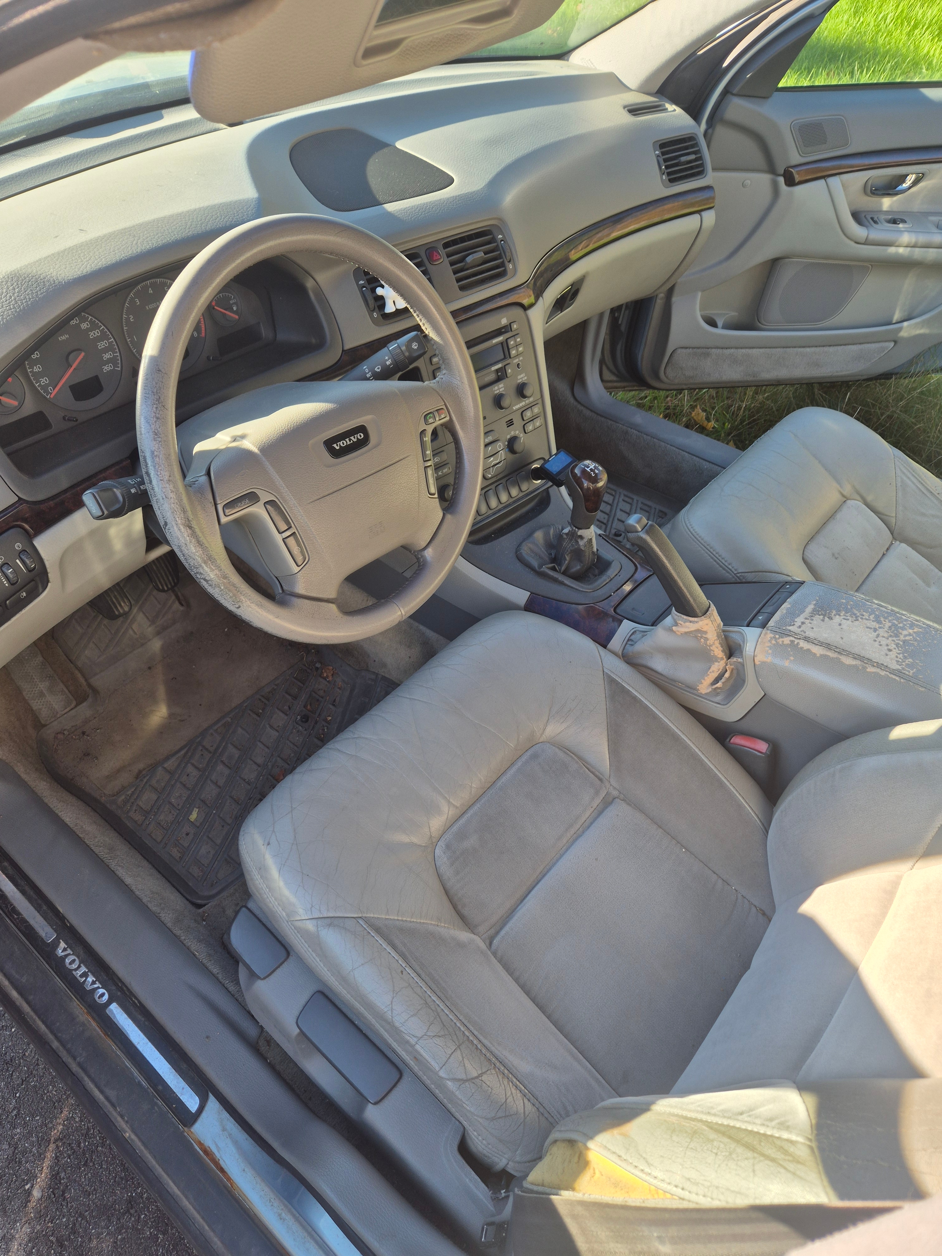 Volvo S80 2.4 Manuell 2000, bild 5/5