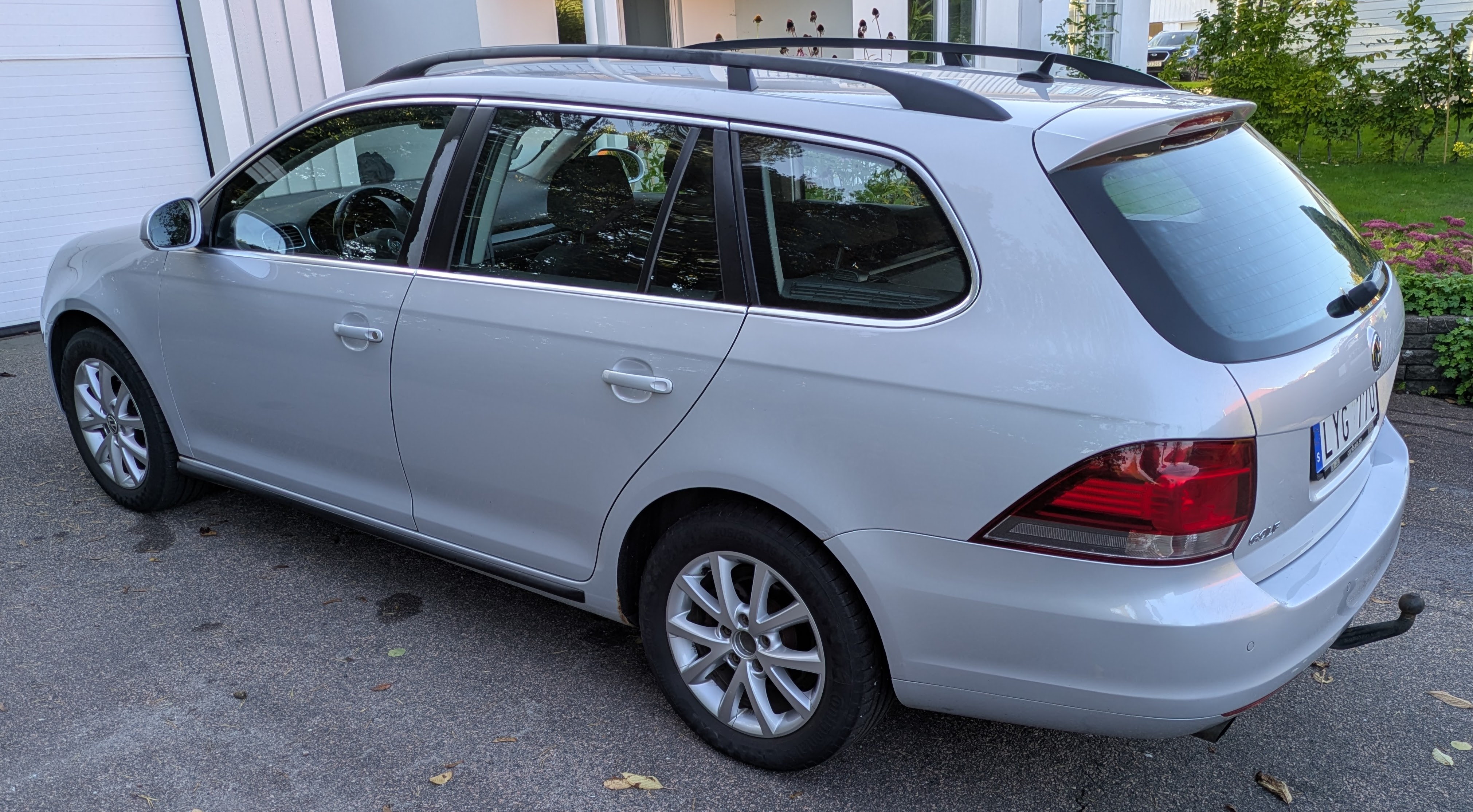 Volkswagen Golf 2012, kuva 3/10