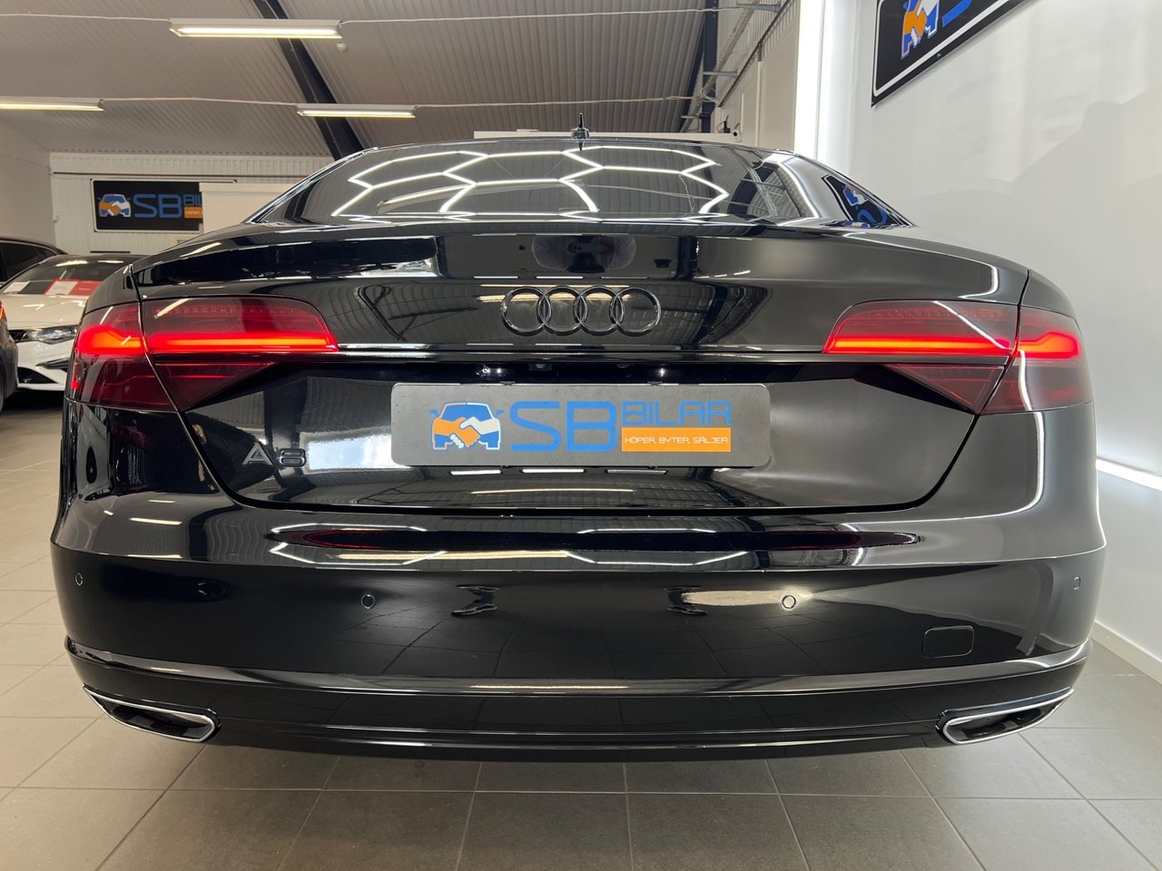 Audi A8 2016, bild 4/10