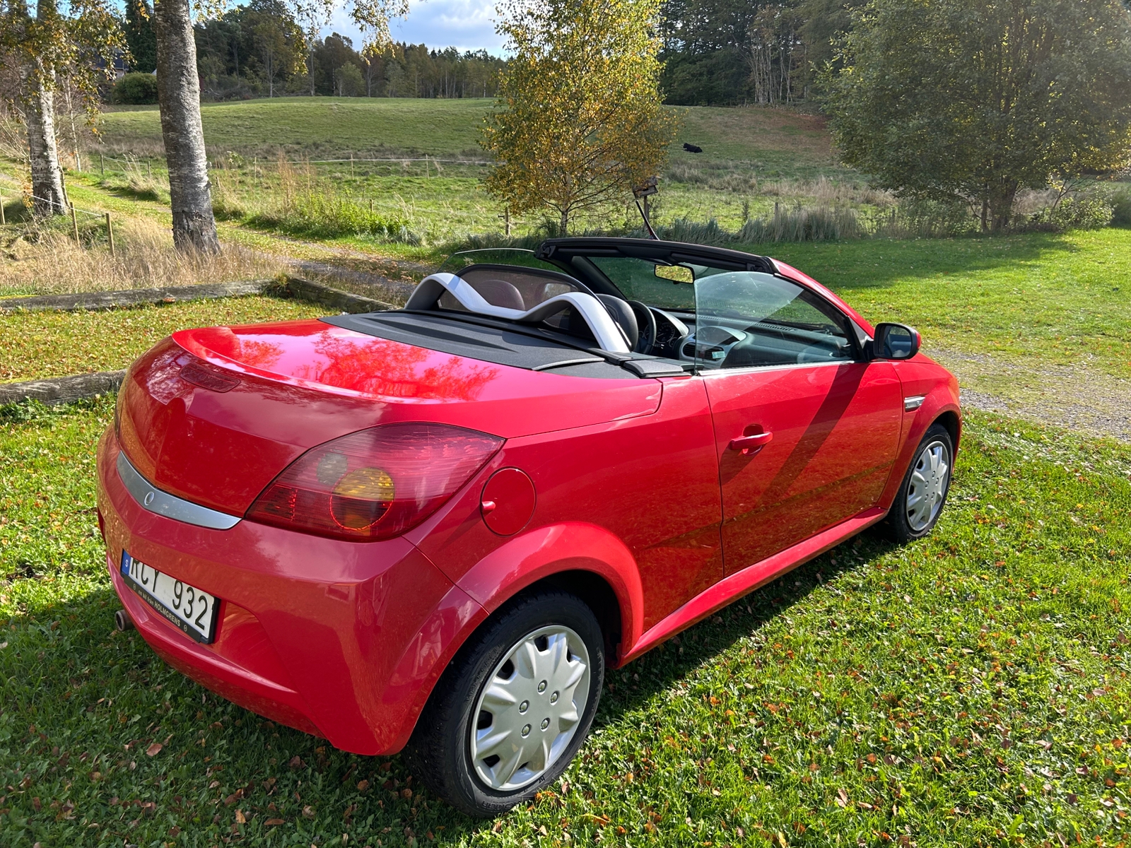 Opel Tigra TwinTop 1.4 Twinport Manuell 2006, kuva 3/4