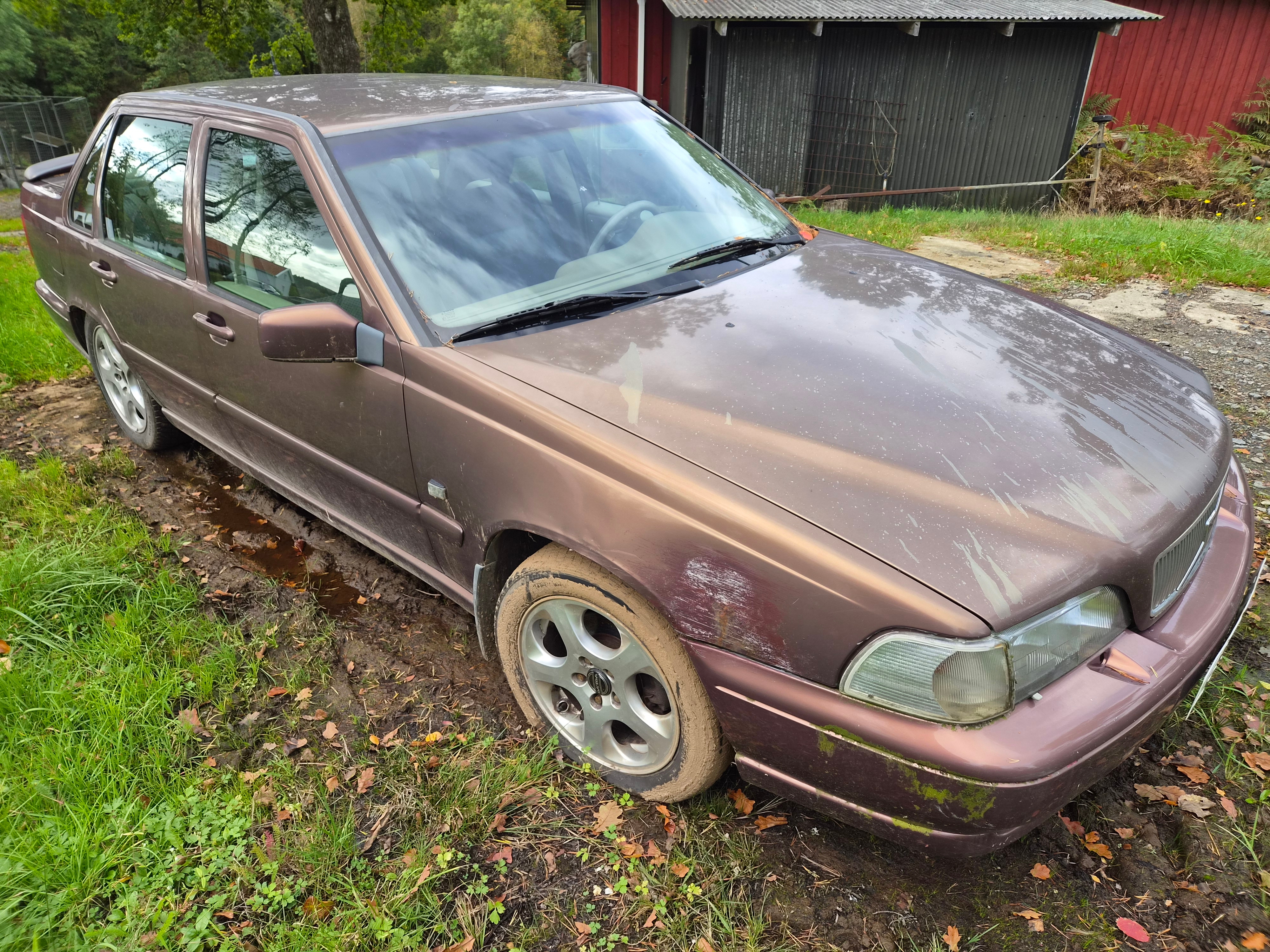 Volvo S70 2.5 20V Manuell 1998, bild 2/2