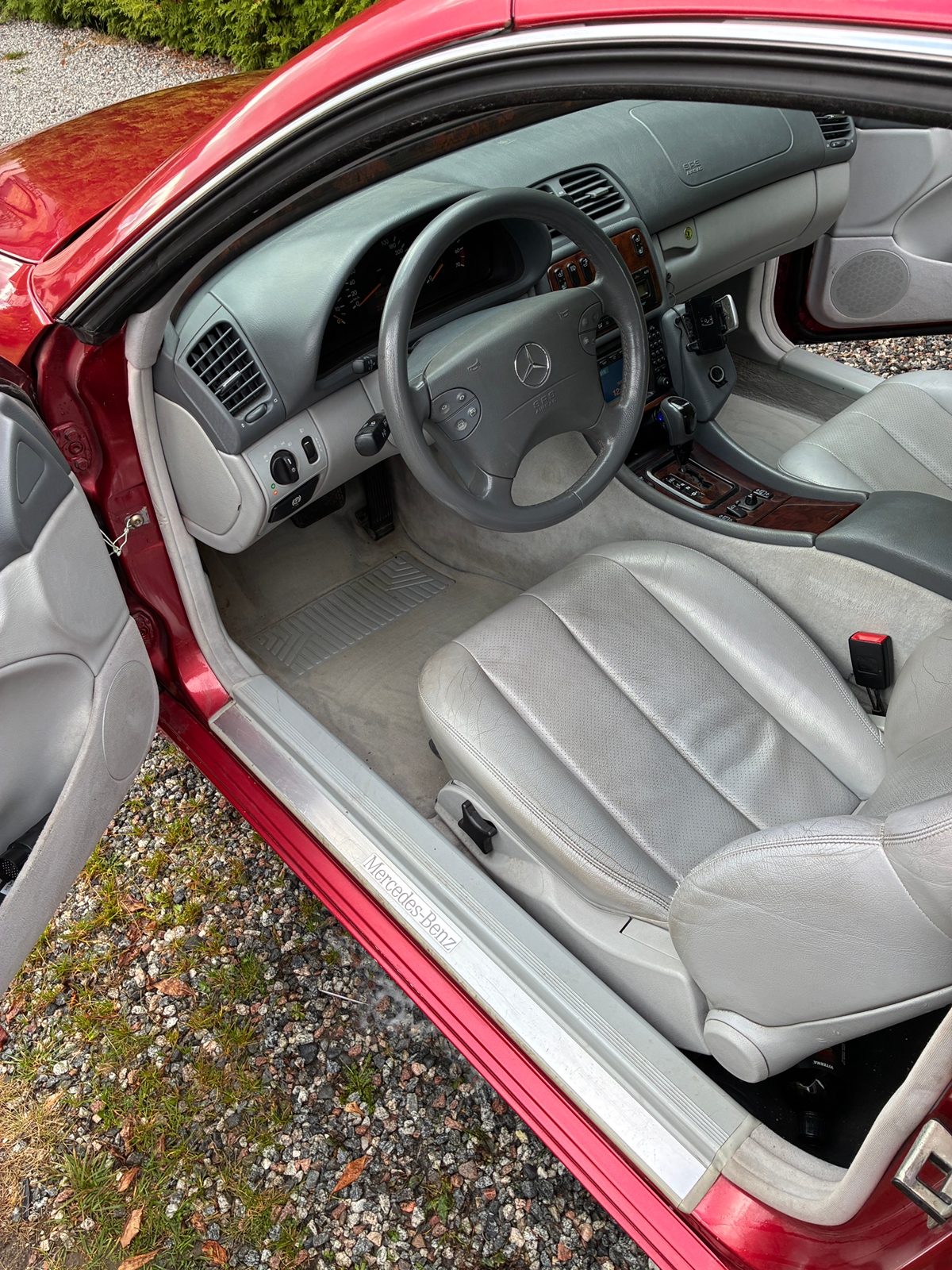 Mercedes-Benz CLK 2001, kuva 4/5