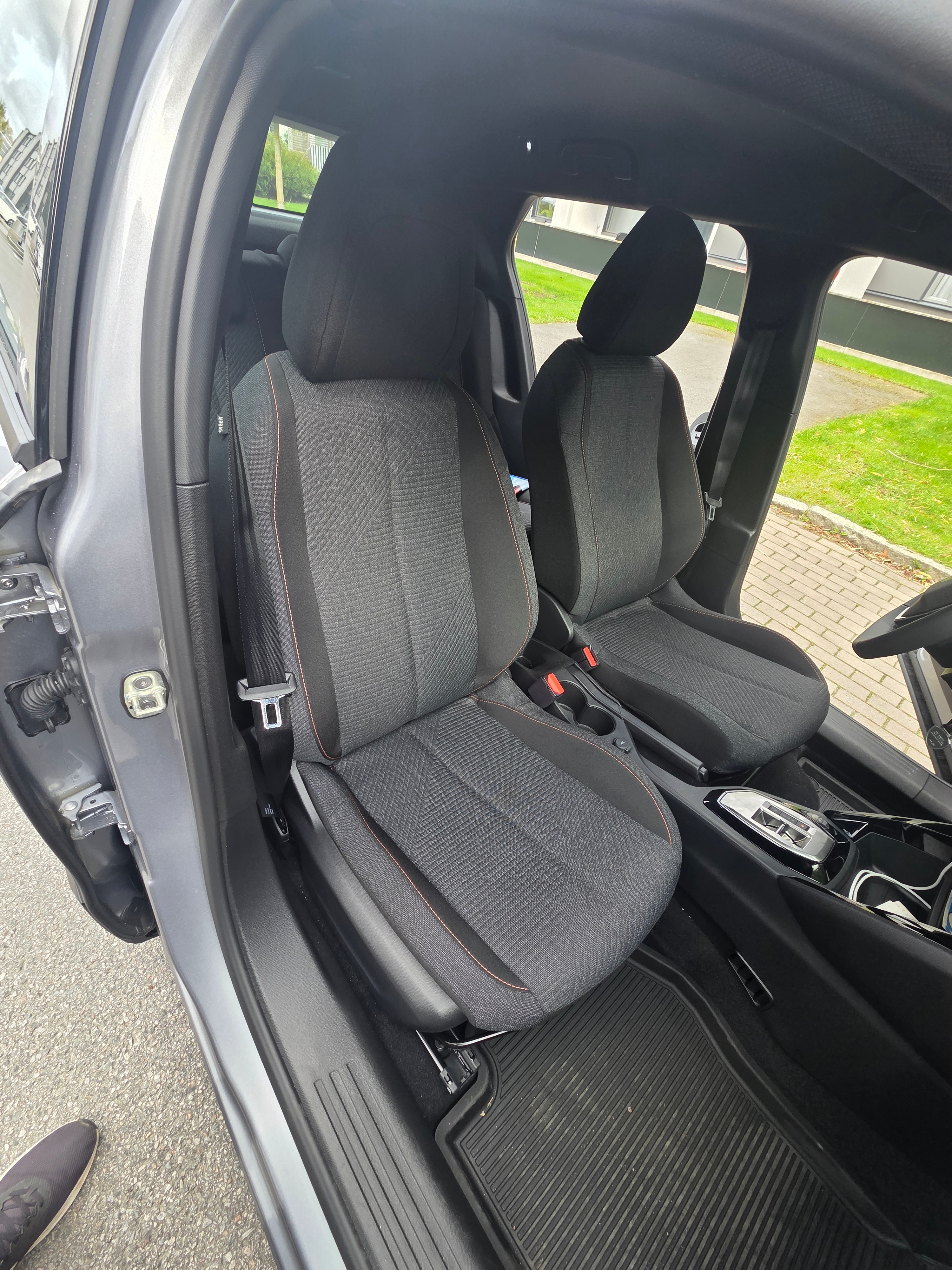 Peugeot 2008 2025, kuva 7/10