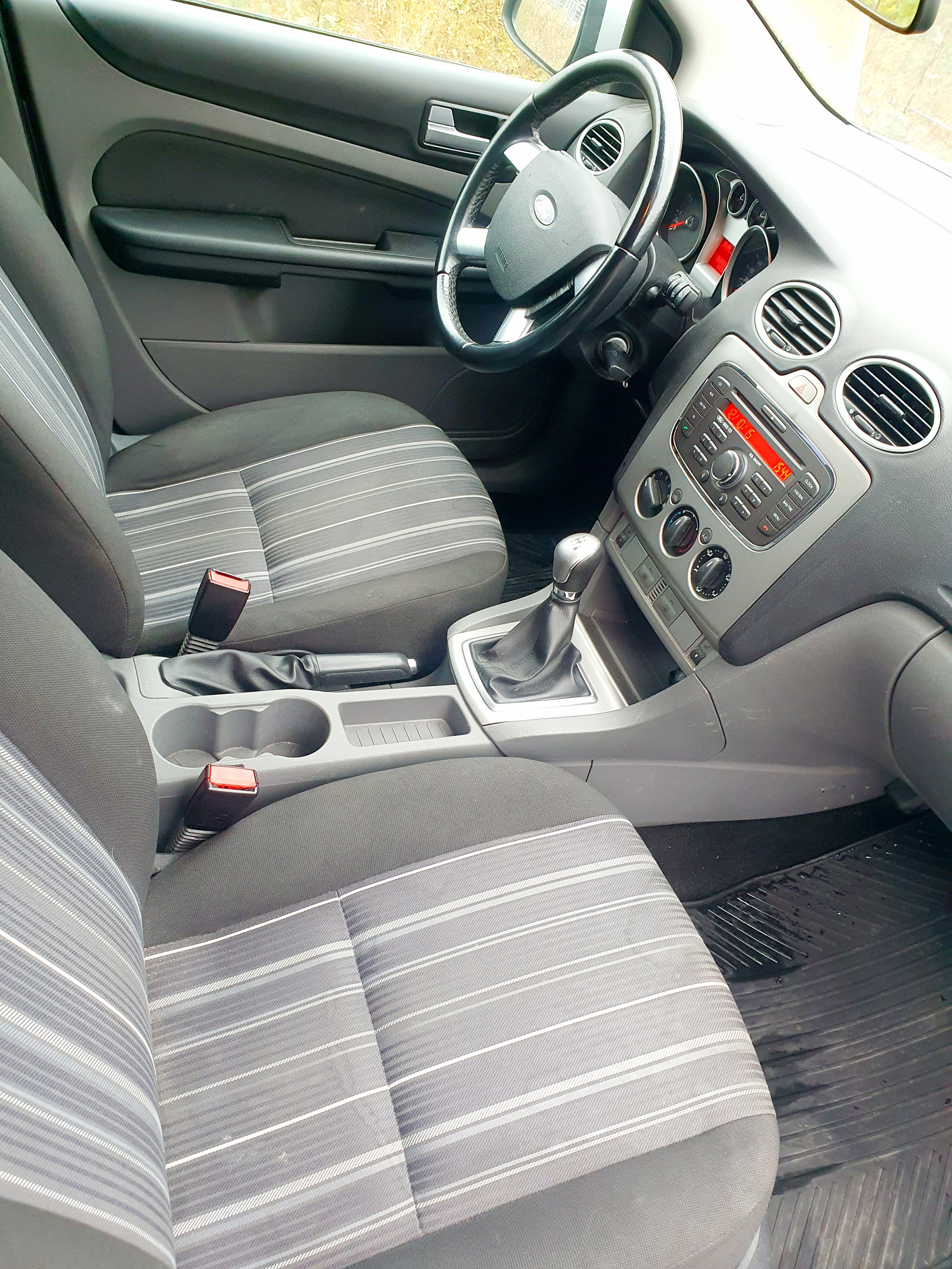 Ford Focus 1.8 2010, photo 6/6