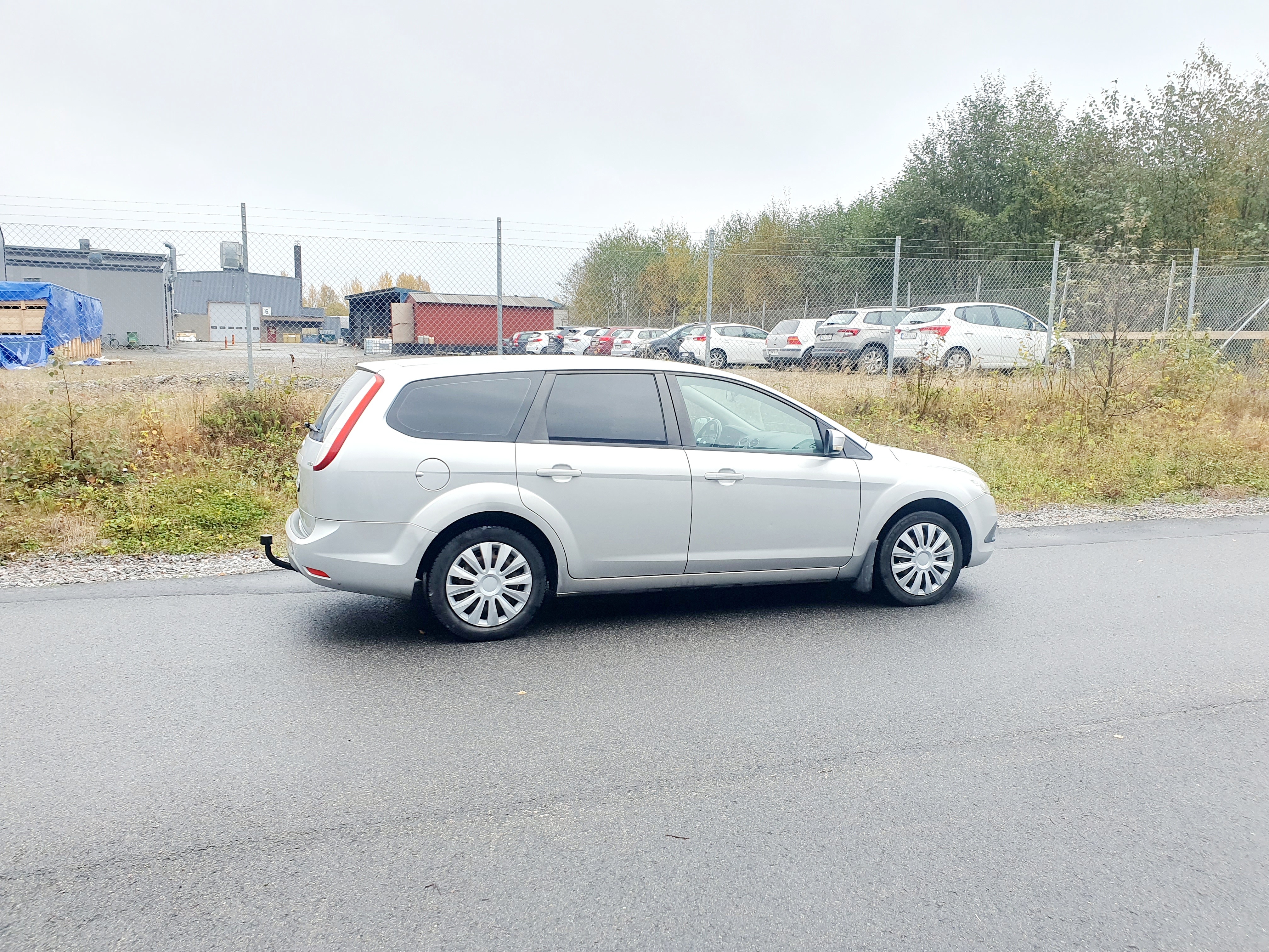 Ford Focus 1.8 2010, photo 4/6