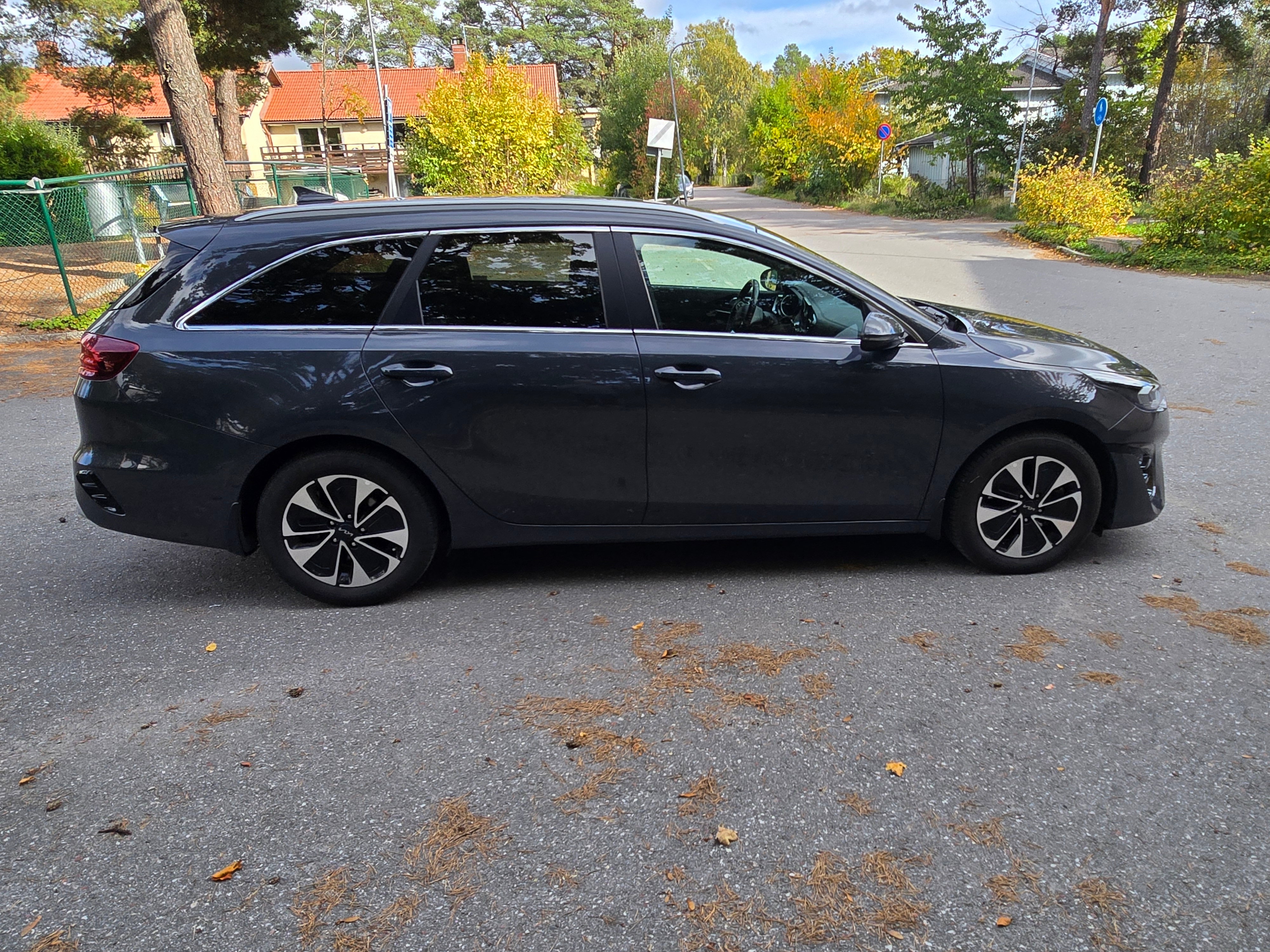 Kia Ceed Sportswagon Plug-in Hybrid DCT 2022, kuva 4/10