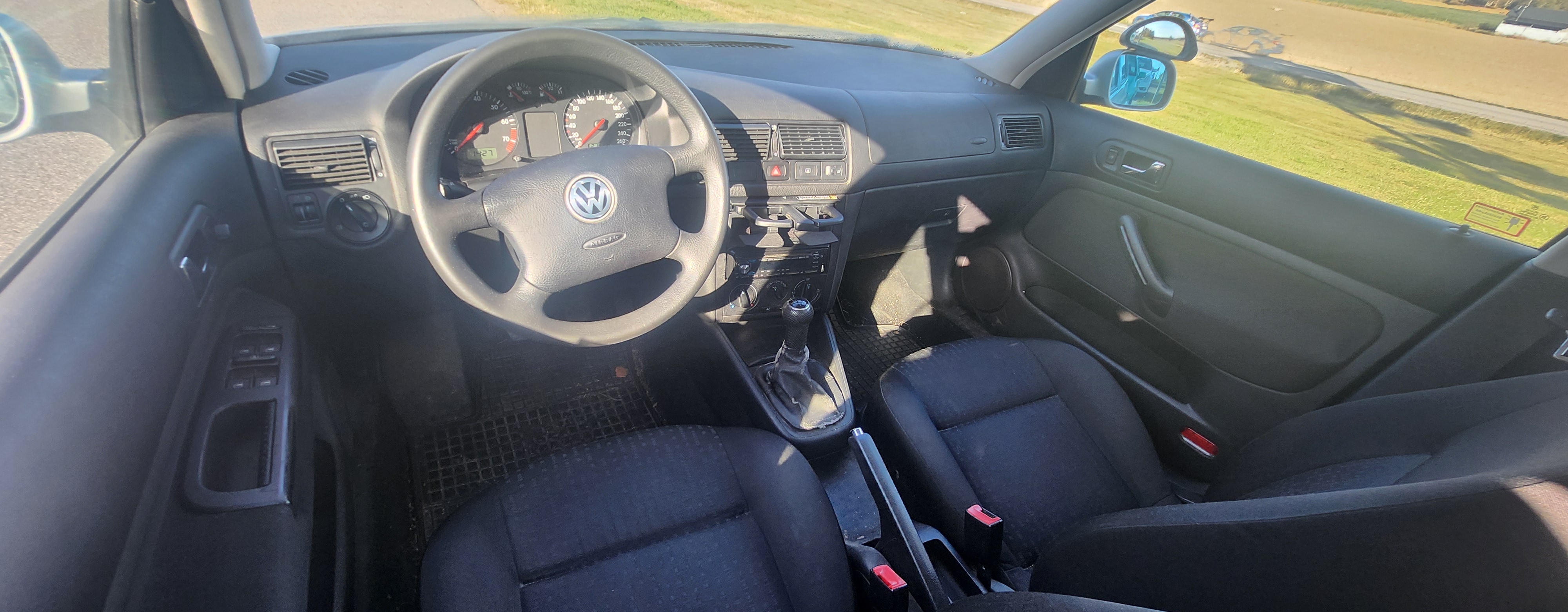 Volkswagen Golf IV 5-dörrar 1.6 Manuell 2003, kuva 7/9