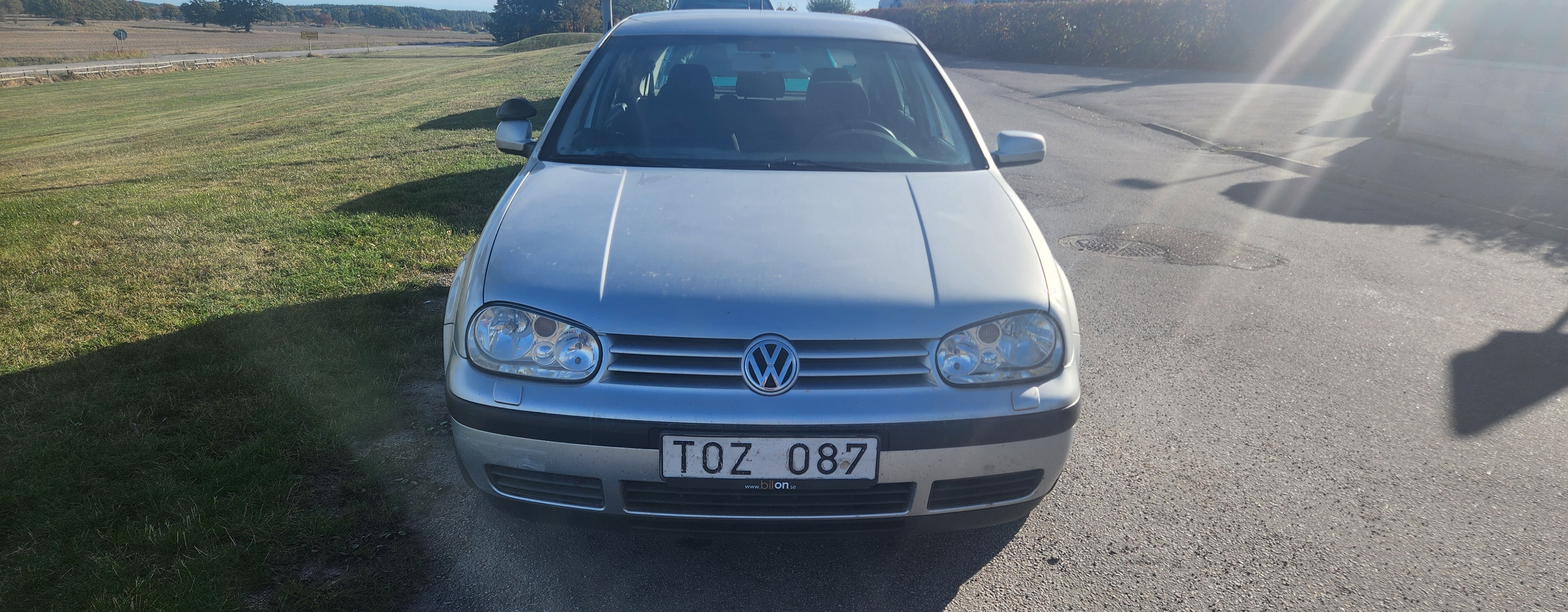 Volkswagen Golf IV 5-dörrar 1.6 Manuell 2003, kuva 2/9