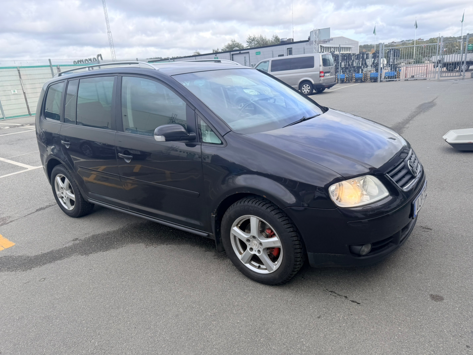 Volkswagen Touran 2004, photo 5/10
