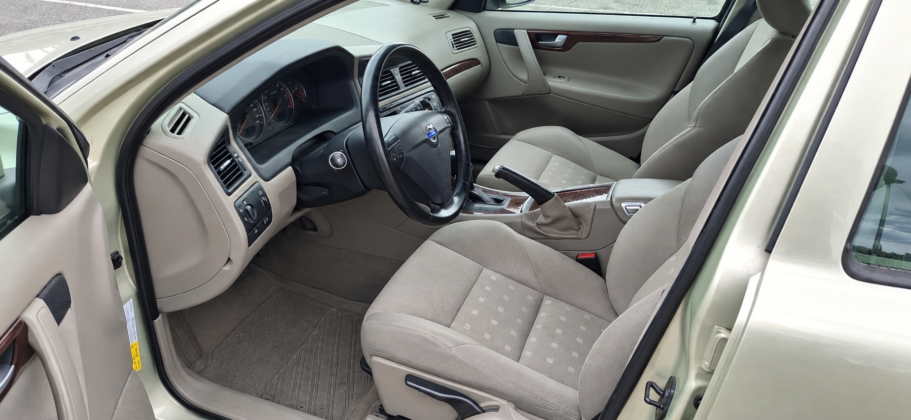 Volvo S60 2.4 Automatisk 2007, photo 6/8