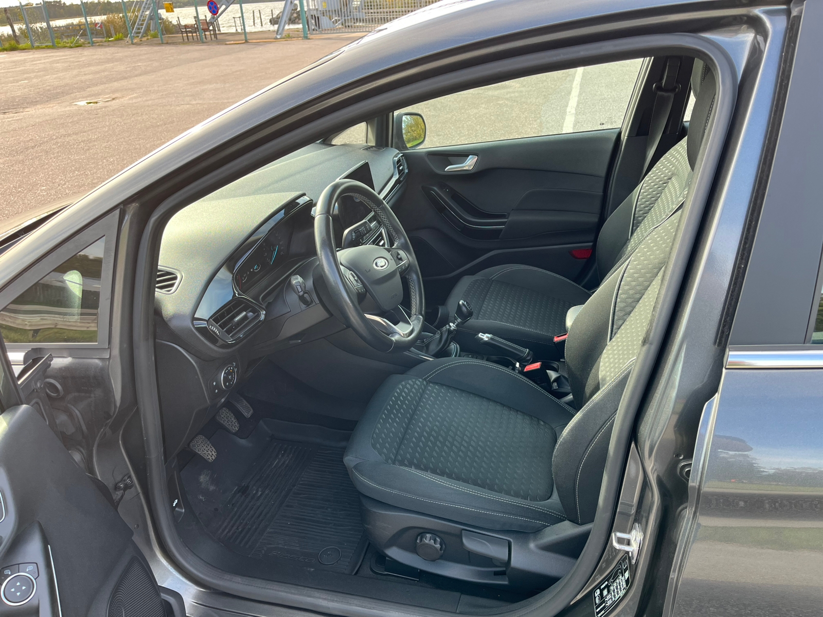 Ford Fiesta 2017, bild 7/10