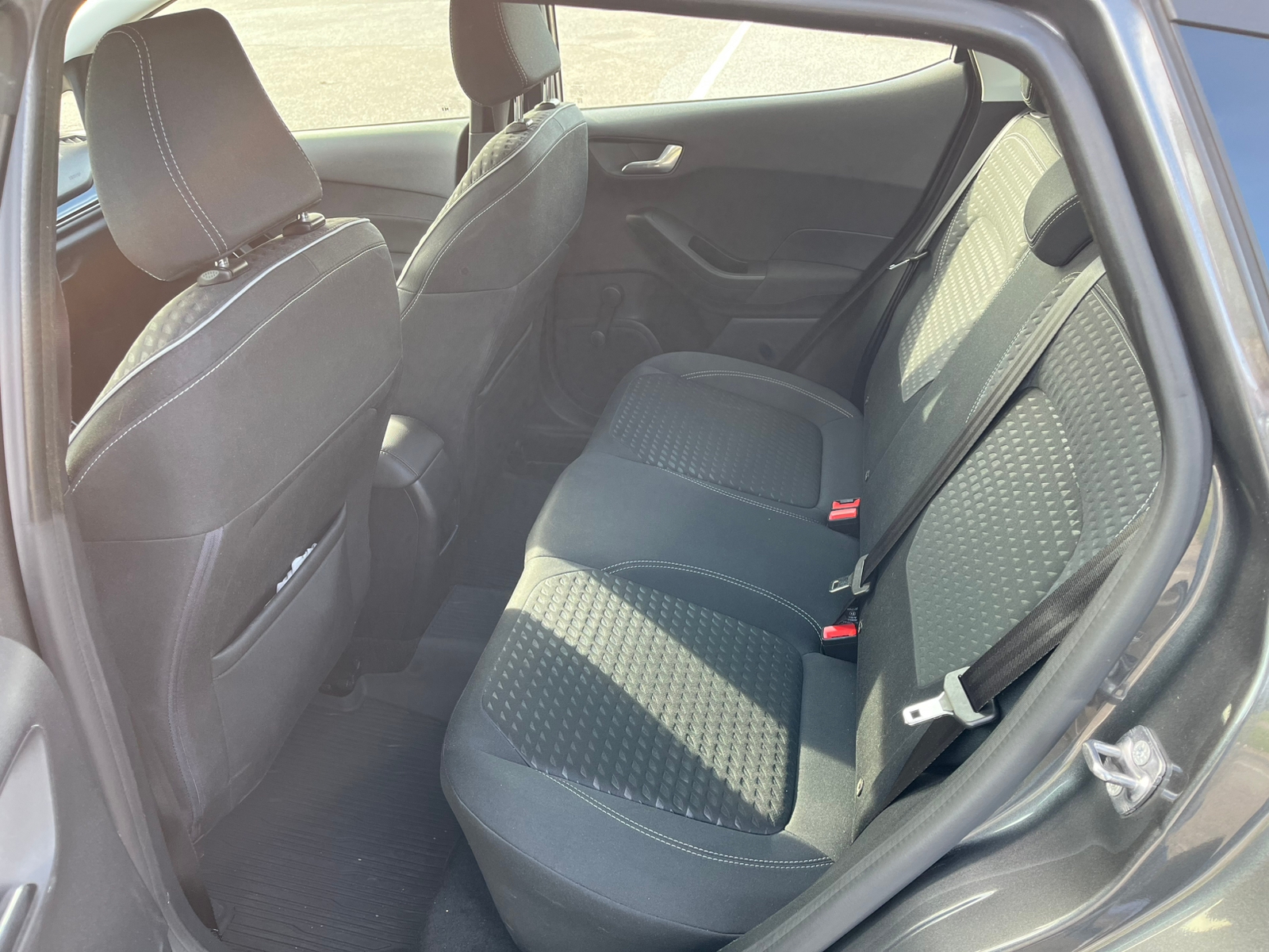 Ford Fiesta 2017, bild 6/10