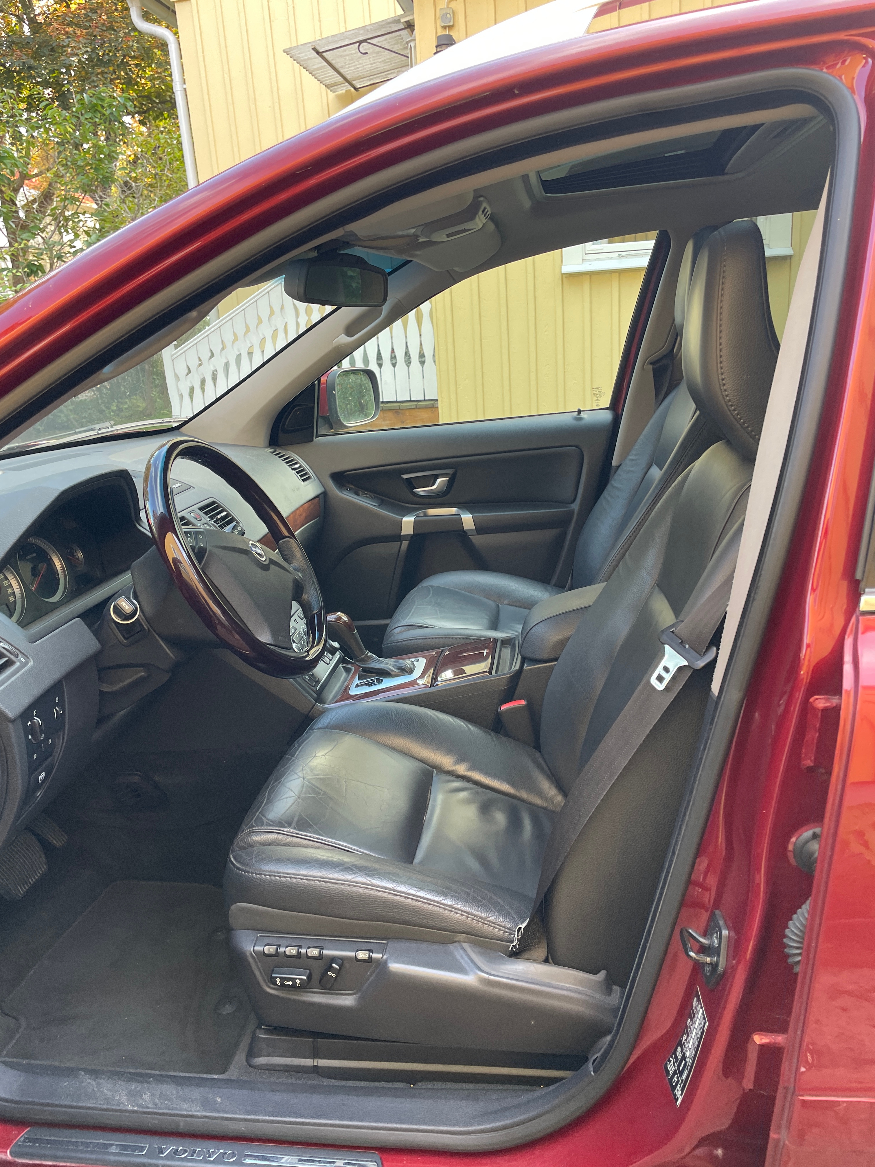Volvo XC90 7-seater D4 Geartronic 2014, bild 3/10
