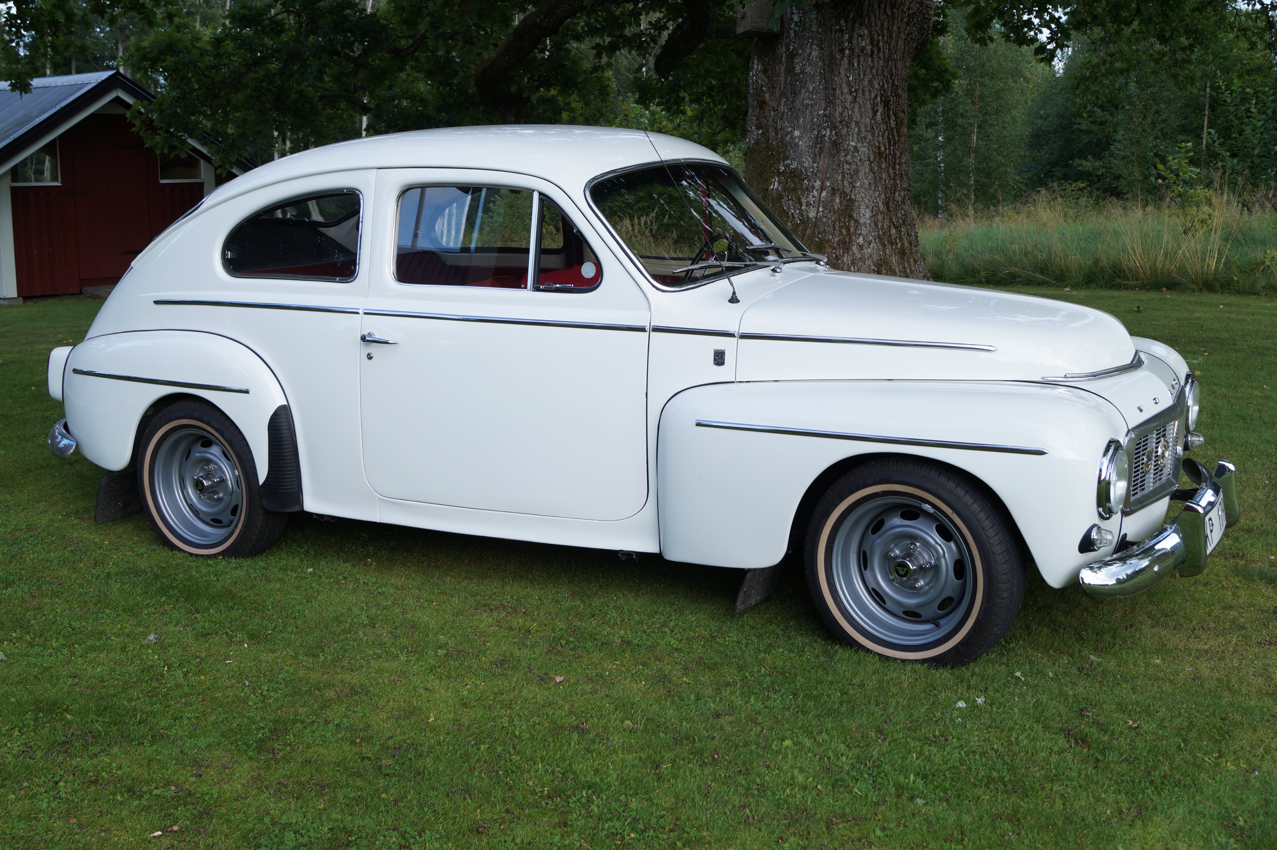 Volvo PV