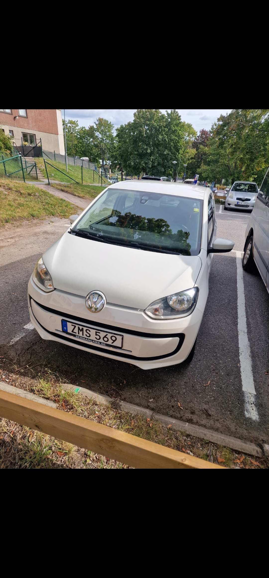 Volkswagen UP! 5-dörrar 1.0 MPI ASG 2013, kuva 5/5