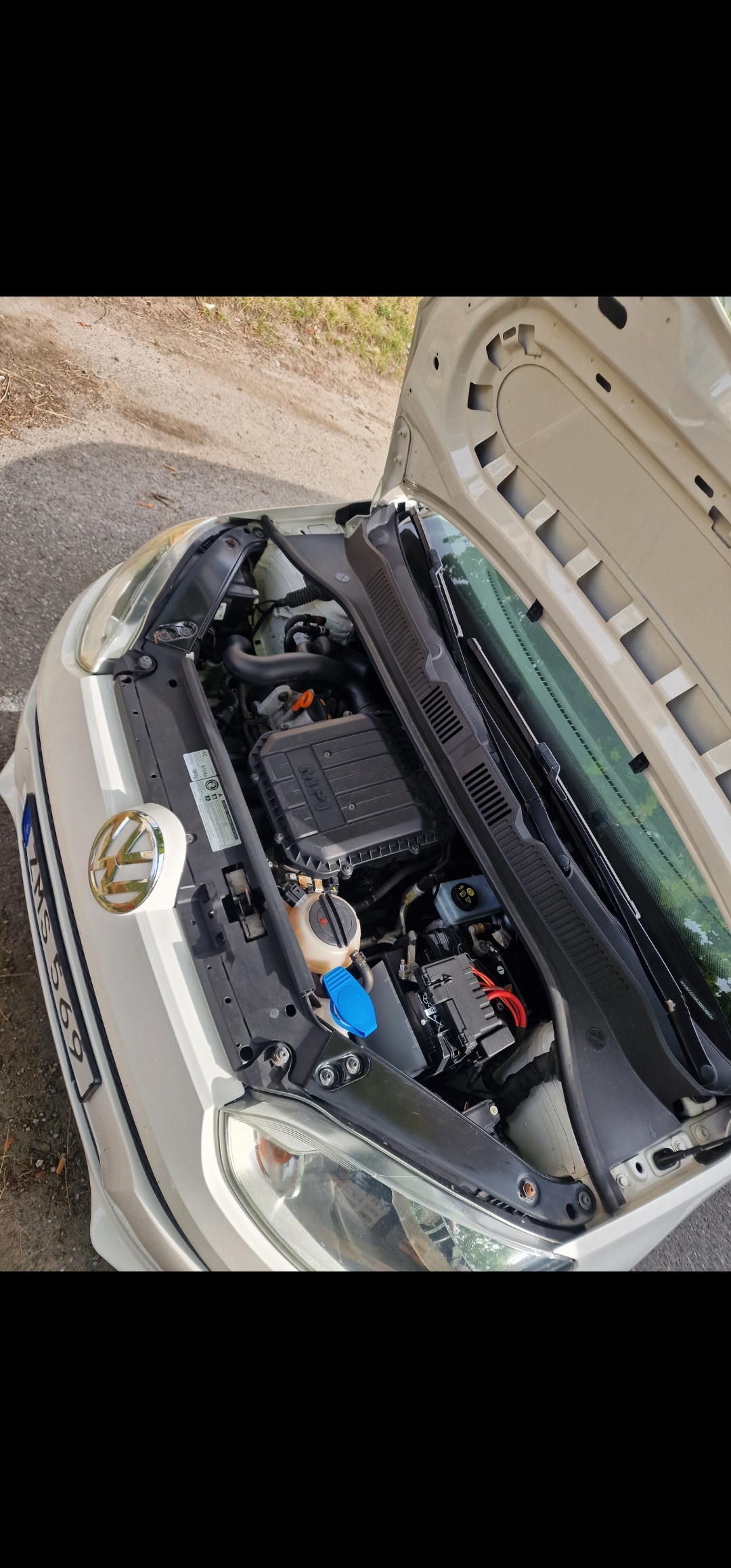 Volkswagen UP! 5-dörrar 1.0 MPI ASG 2013, kuva 4/5