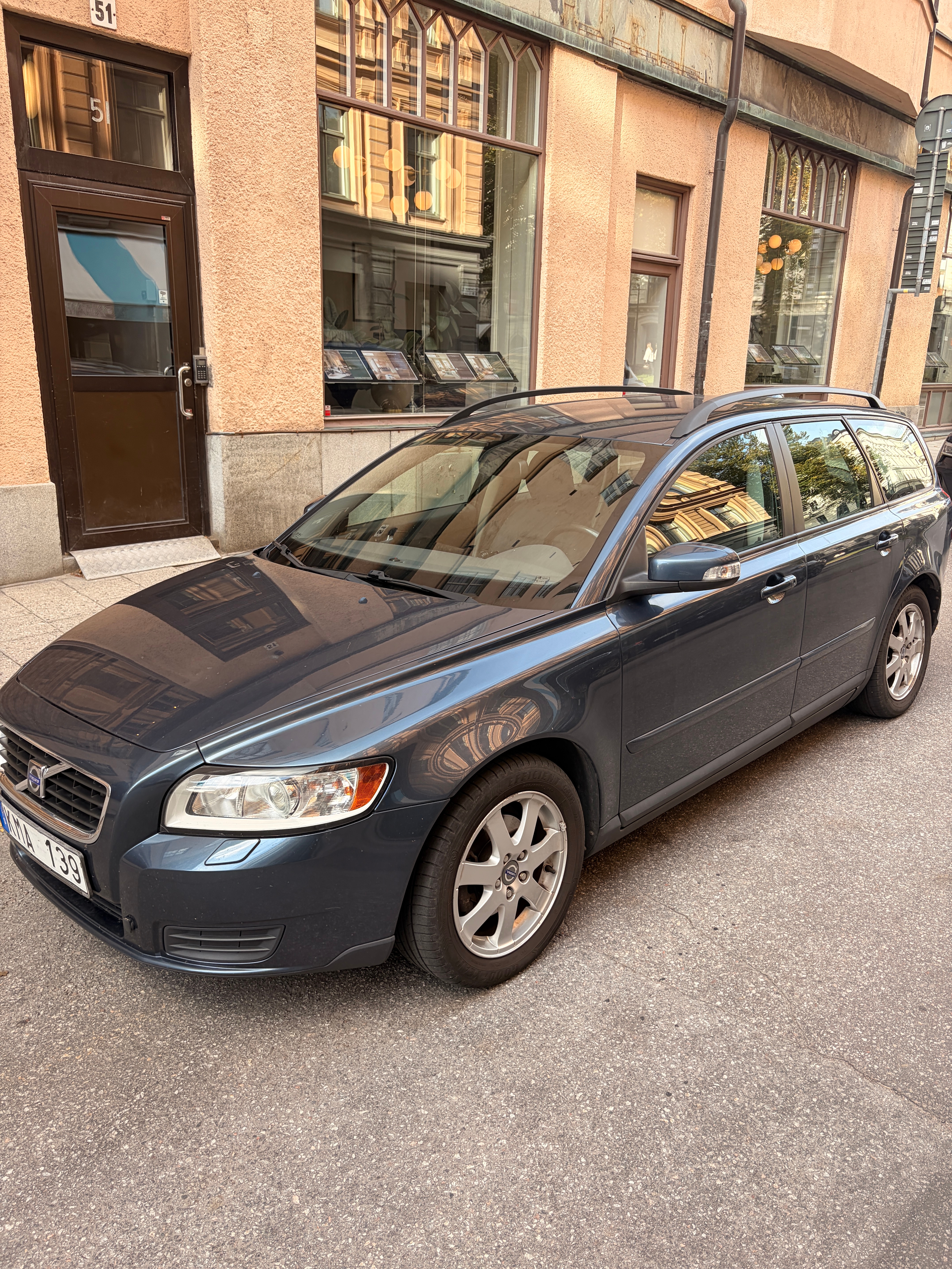 Volvo V50