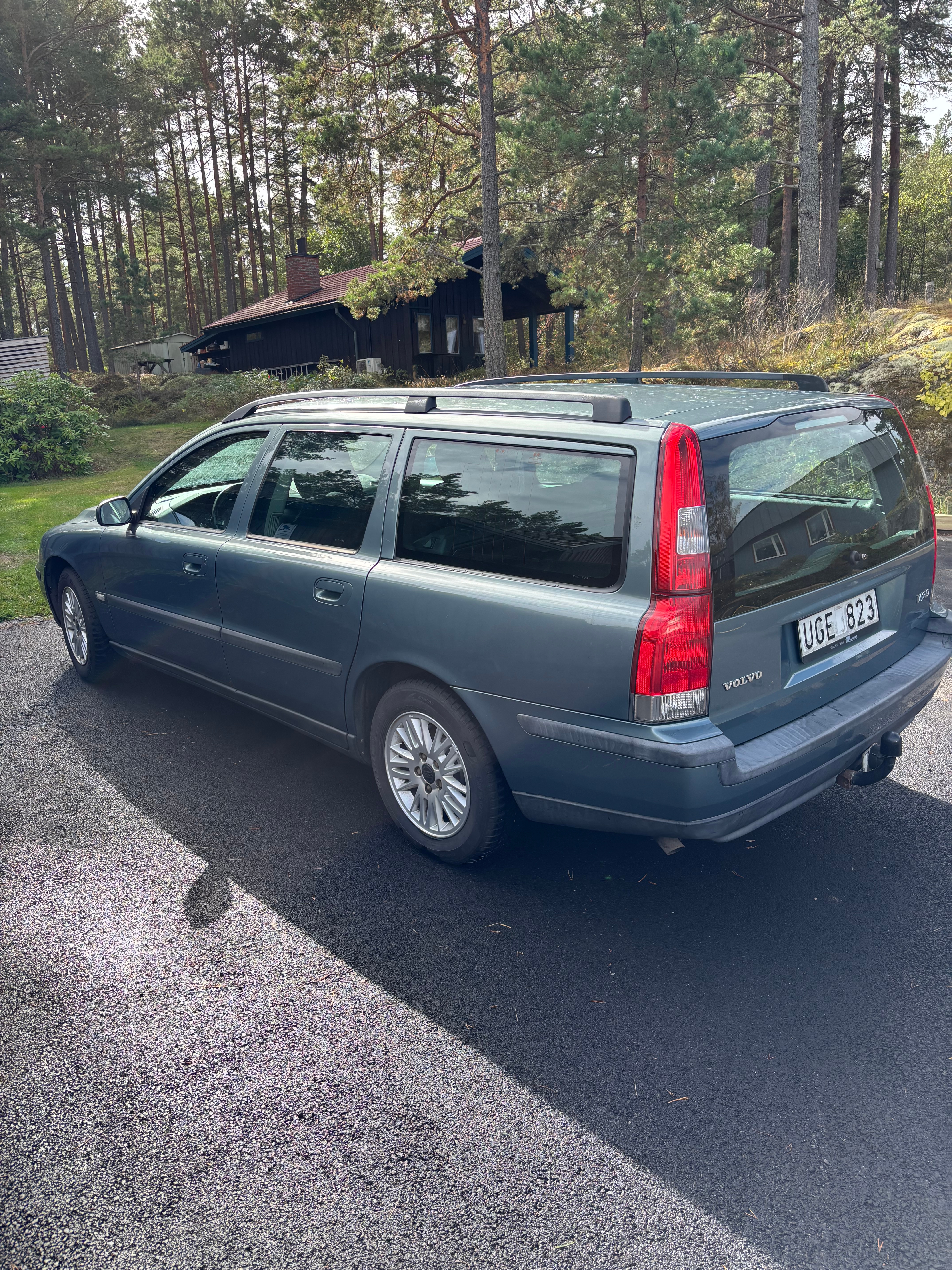 Volvo V70 2.4 Manuell 2004, bild 4/8