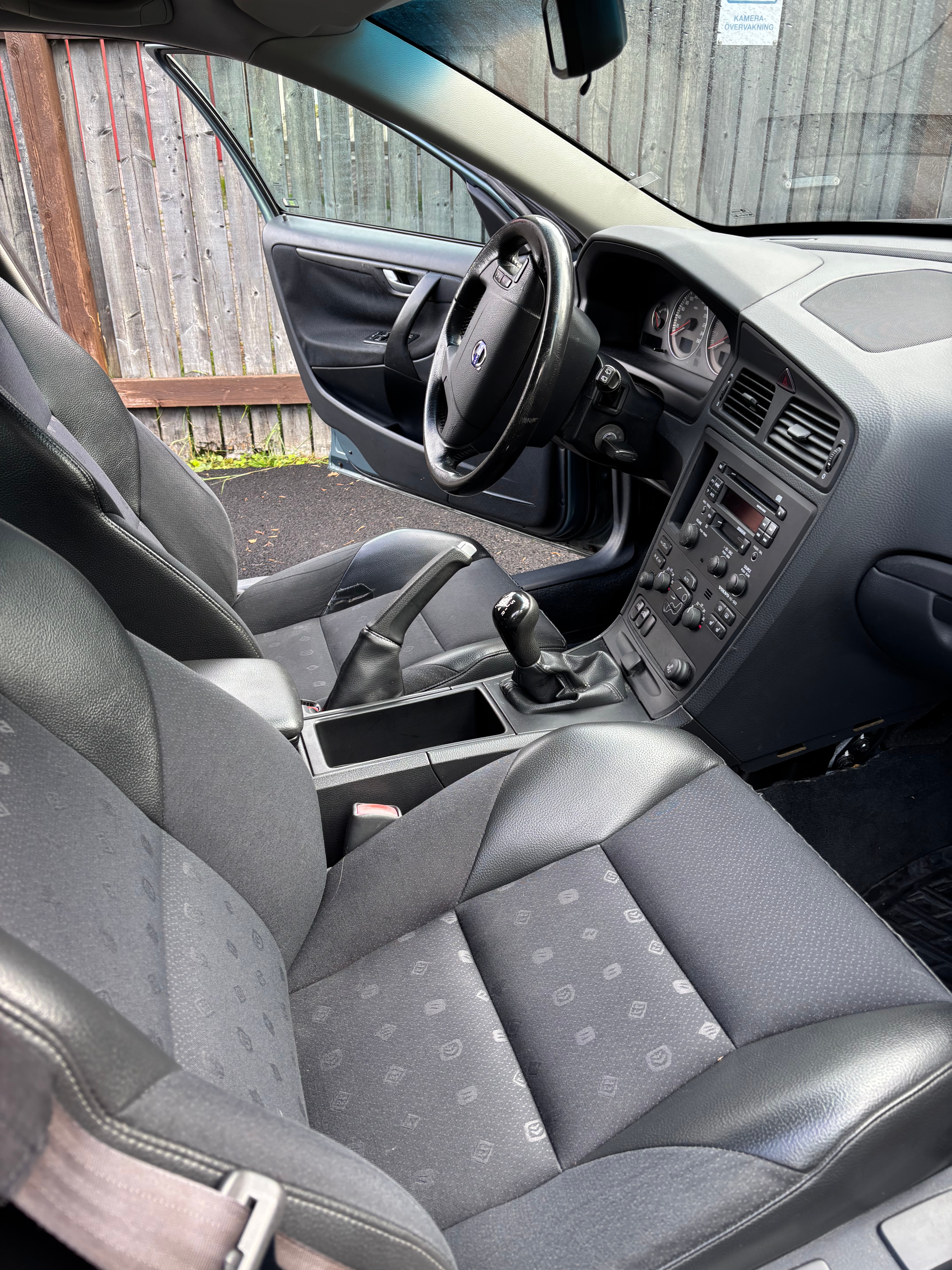 Volvo V70 2.4 Manuell 2004, bild 6/8