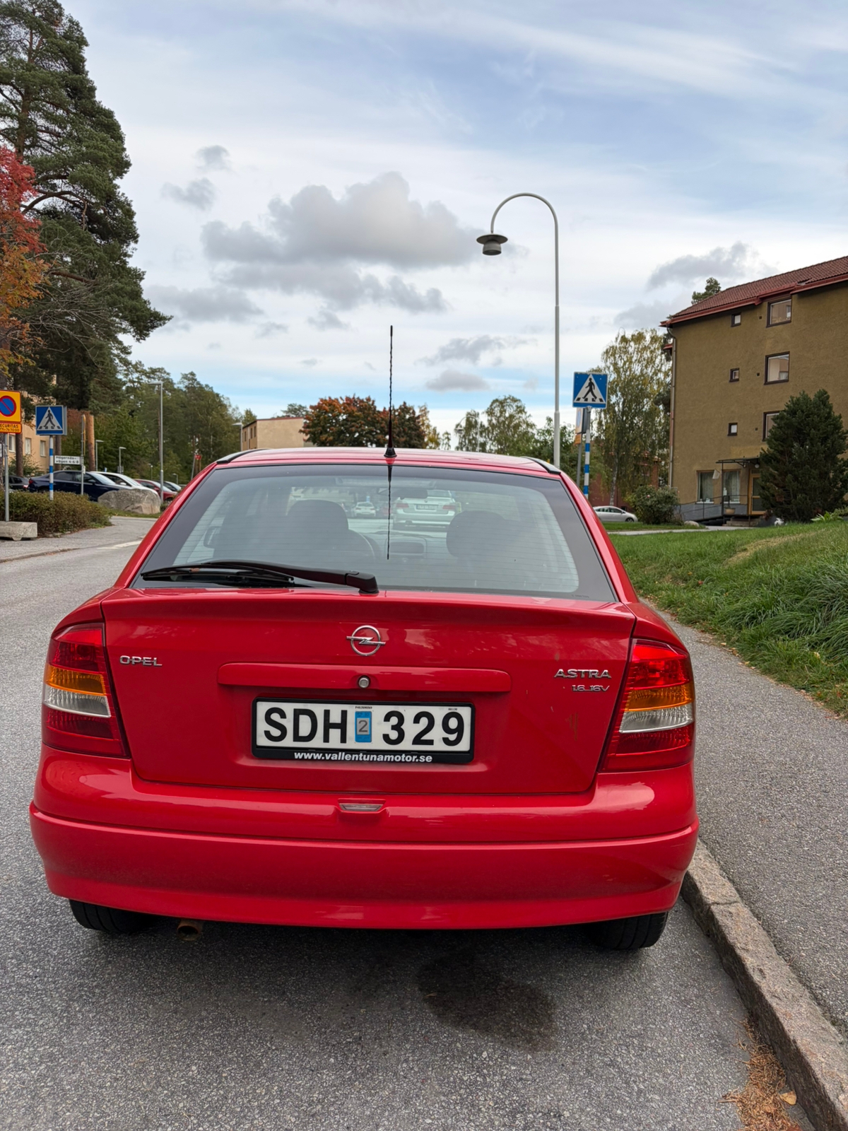 Opel Astra 5-dörrar 1.6 Manuell 2001, kuva 6/6